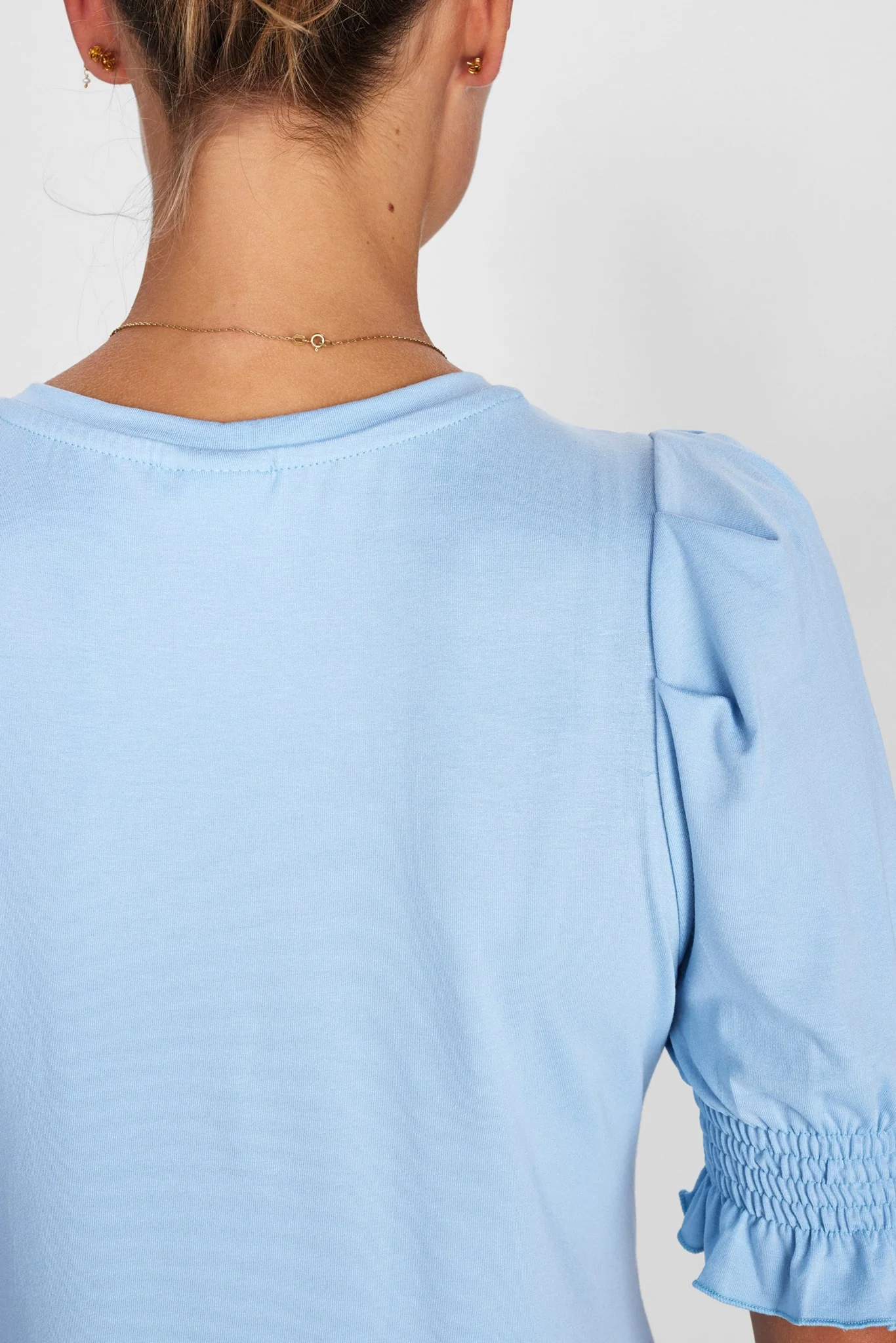 NUCHANAH TEE - Kentucky Blue - Image 5