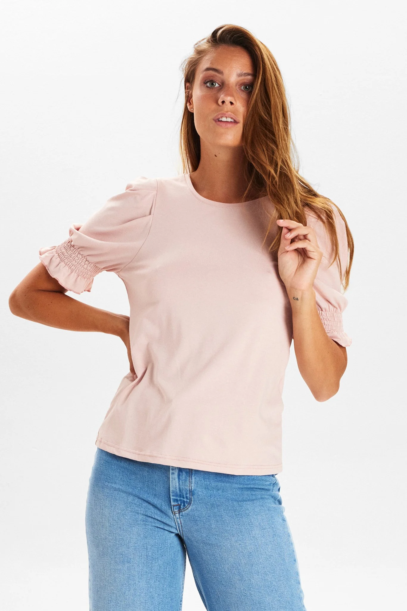 NUCHANAH TEE - Spanish Villa
