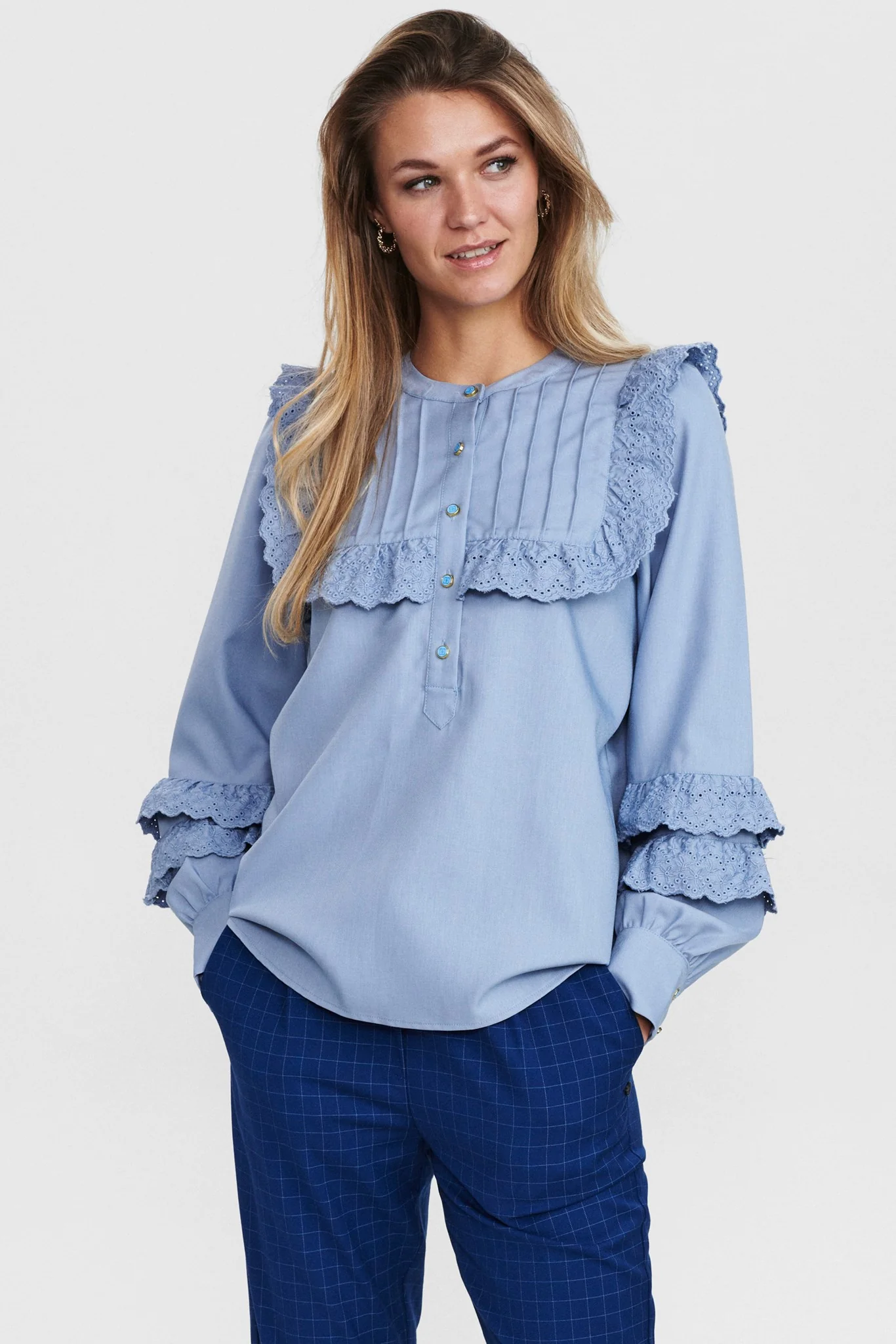 NUCHARLIZE BLOUSE - Della Robbia Blue