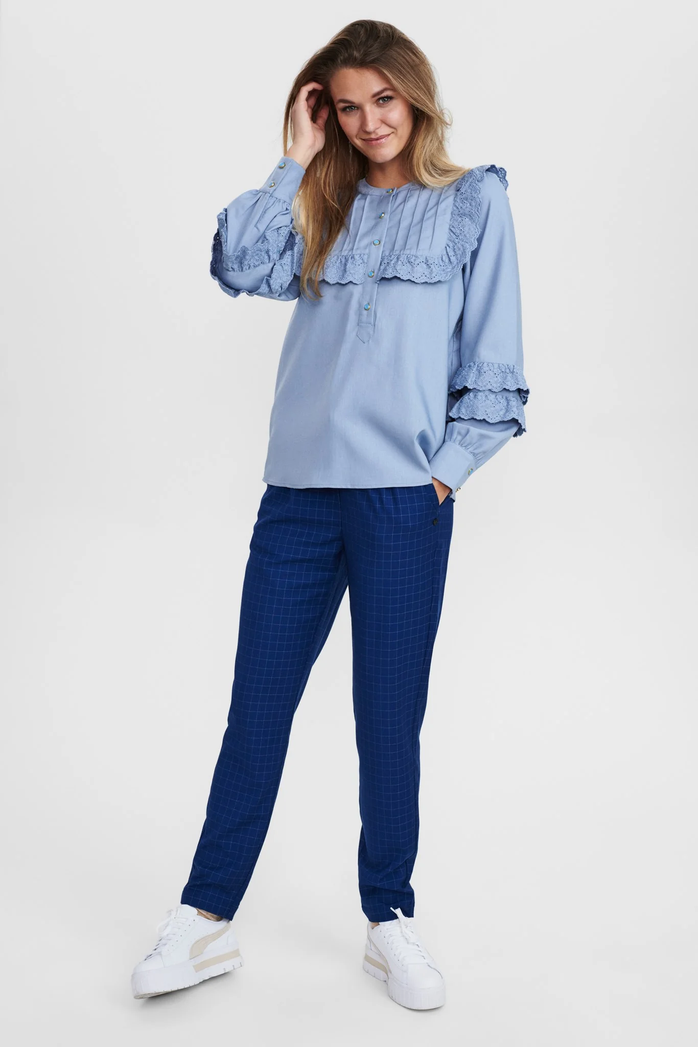 NUCHARLIZE BLOUSE - Della Robbia Blue - Image 3
