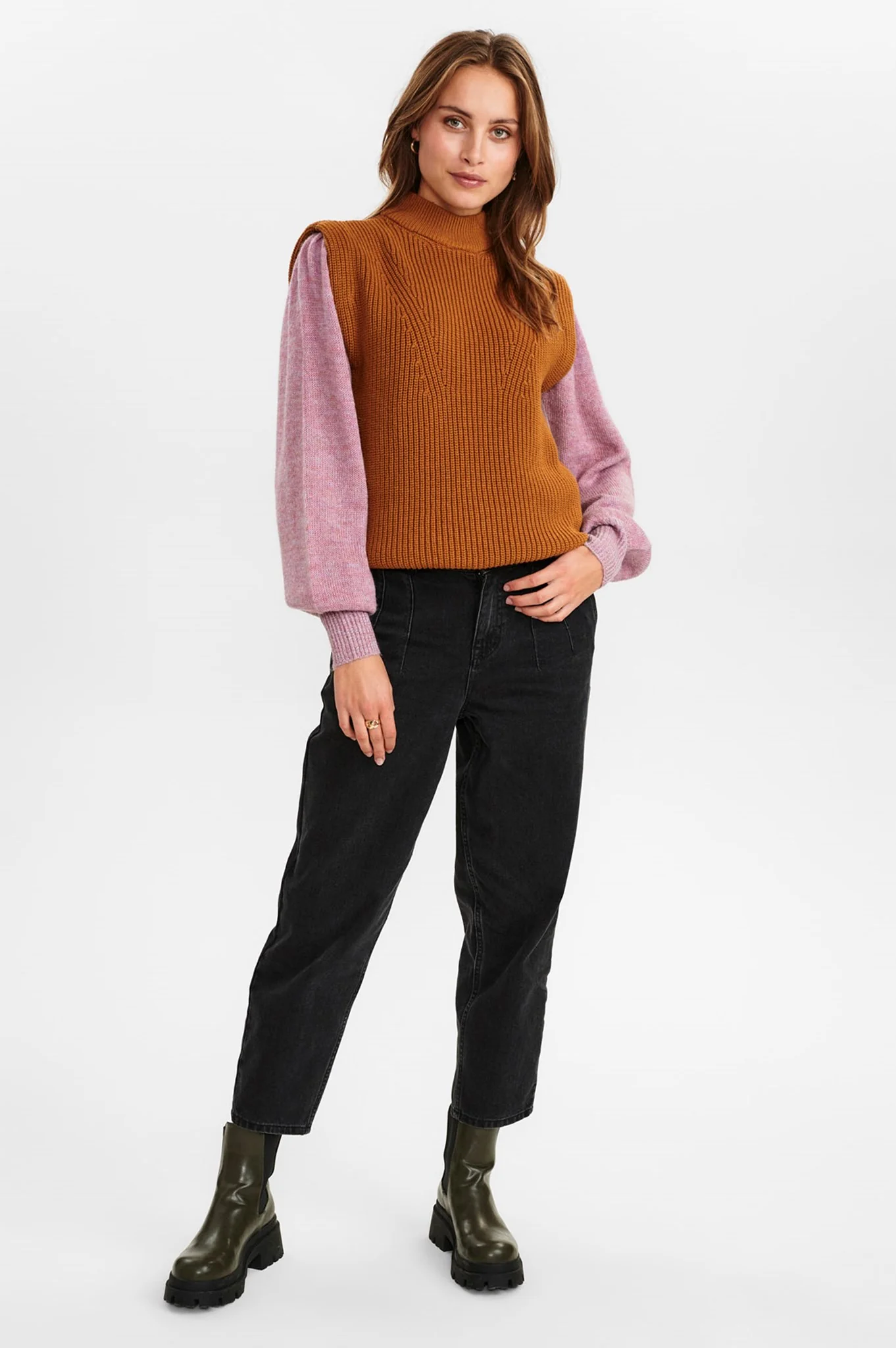 NUCHAYA VEST - Cathay Spice - Image 3
