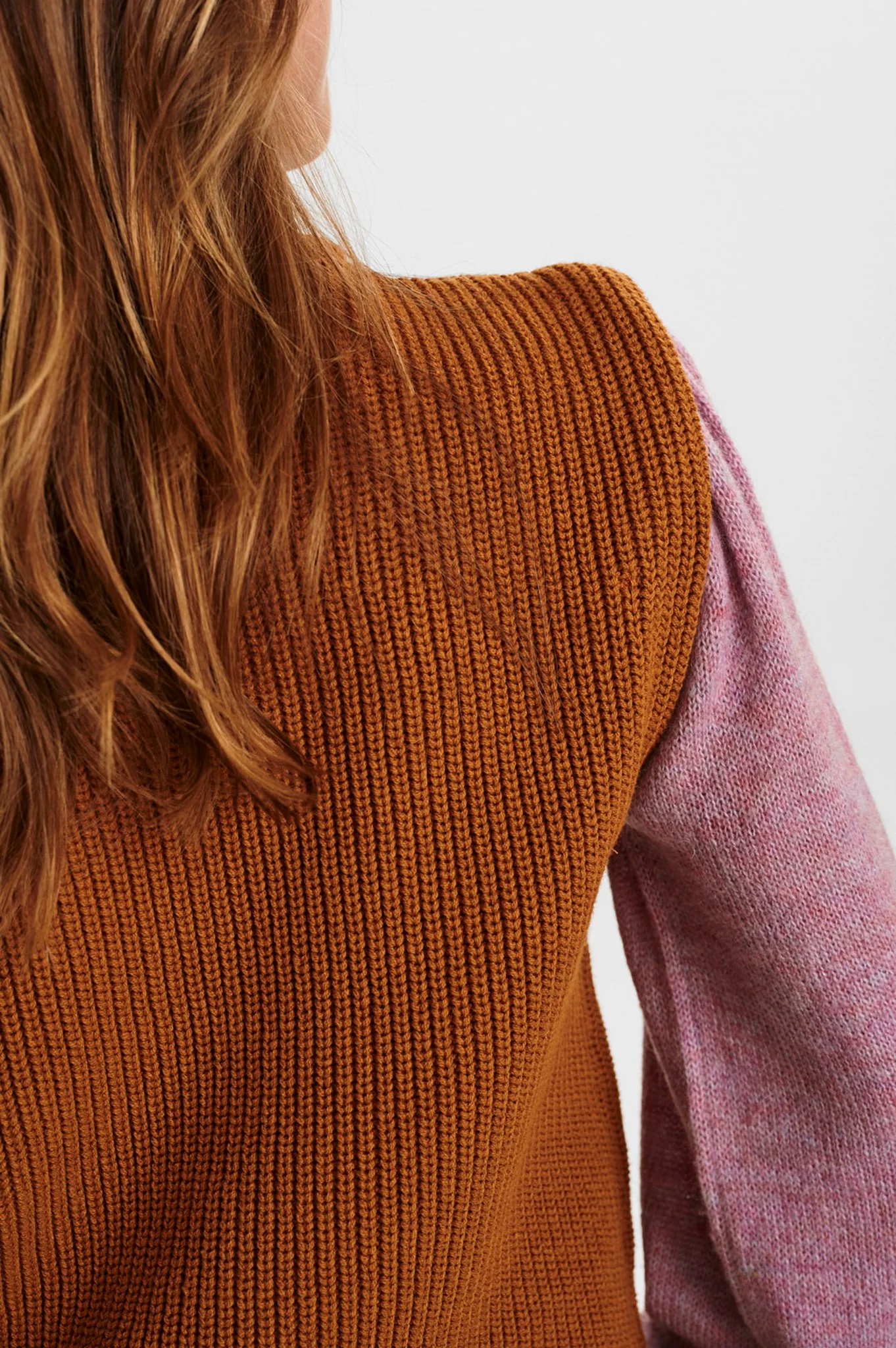 NUCHAYA VEST - Cathay Spice - Image 5