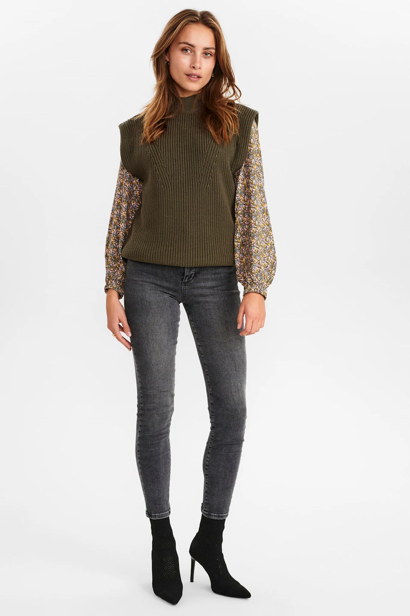 NUCHAYA VEST - Grape leaf - Image 3