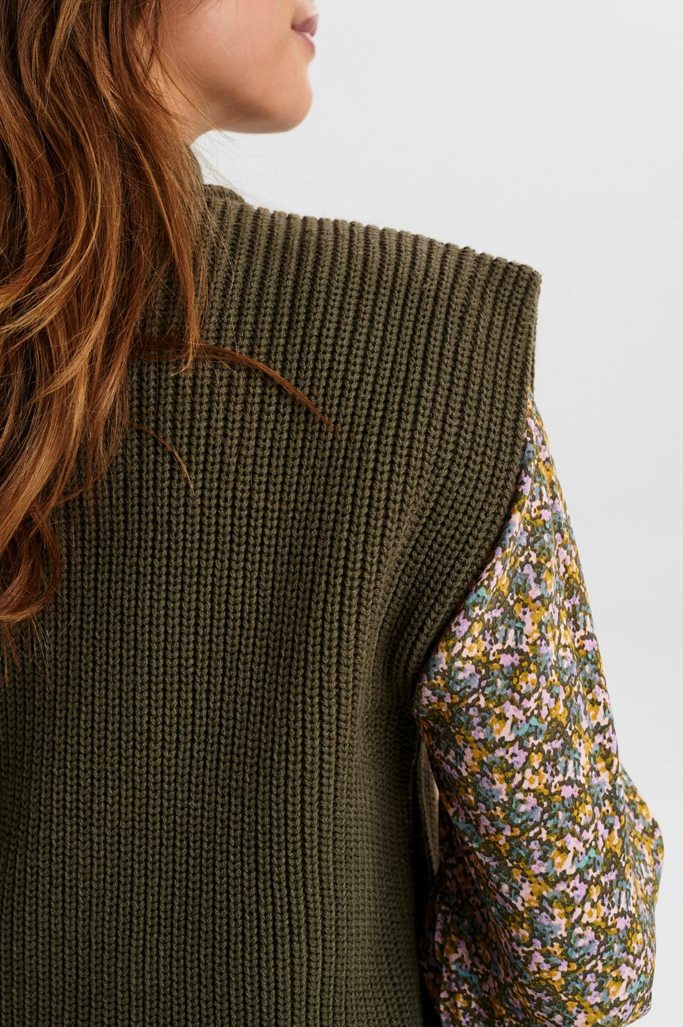NUCHAYA VEST - Grape leaf - Image 5