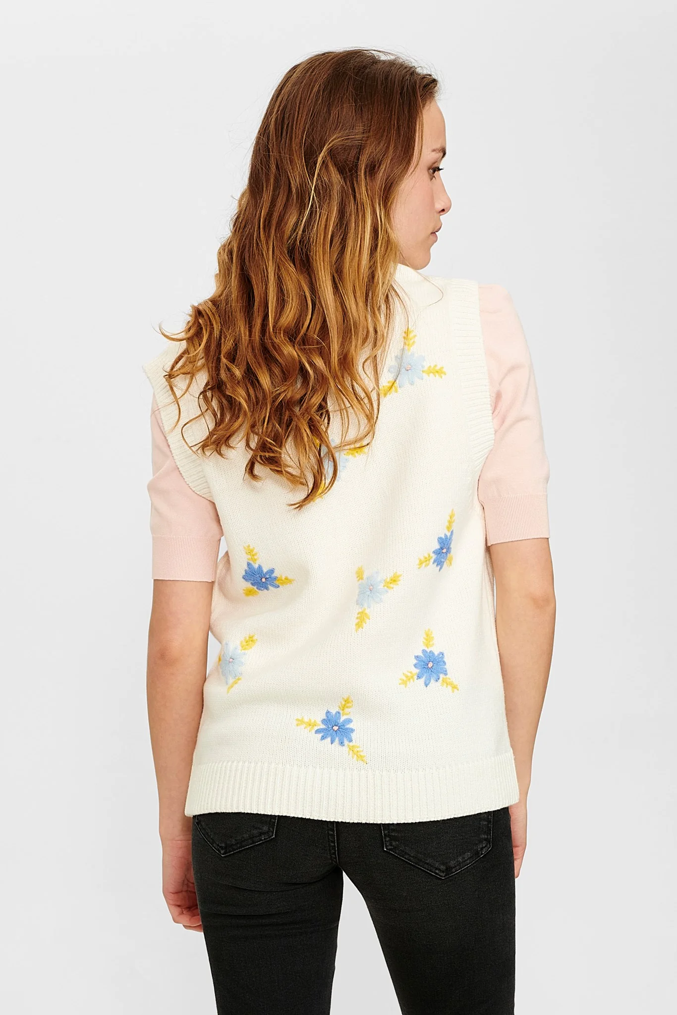 NUCHELA VEST - Cloud Dancer - Image 2