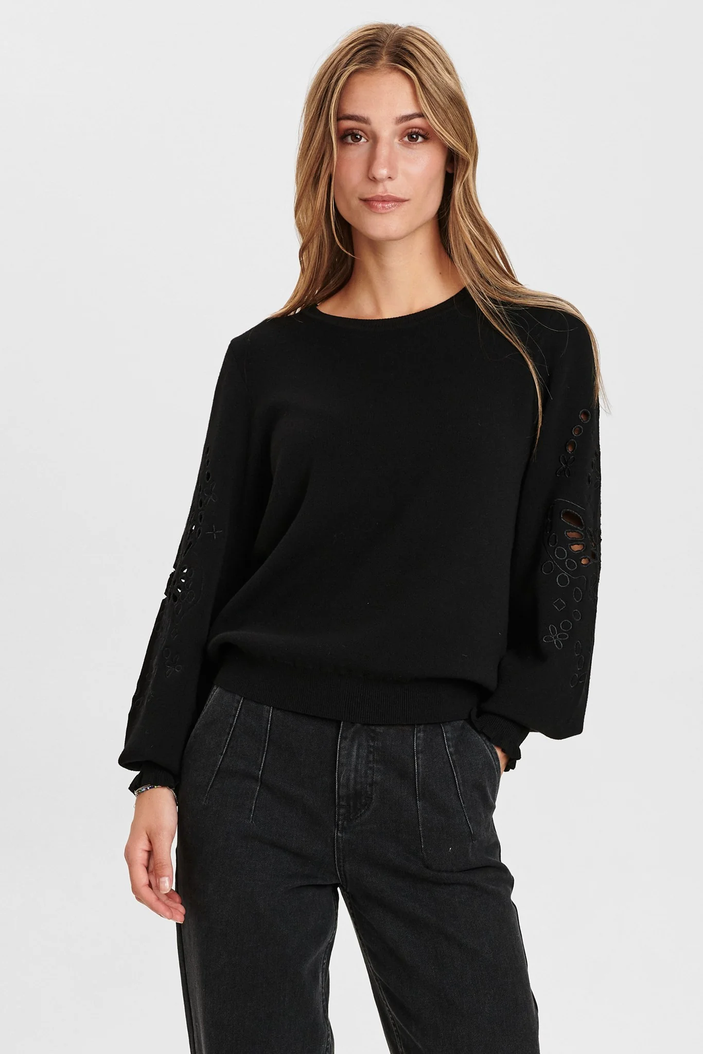 NUCHERILYN PULLOVER - Caviar
