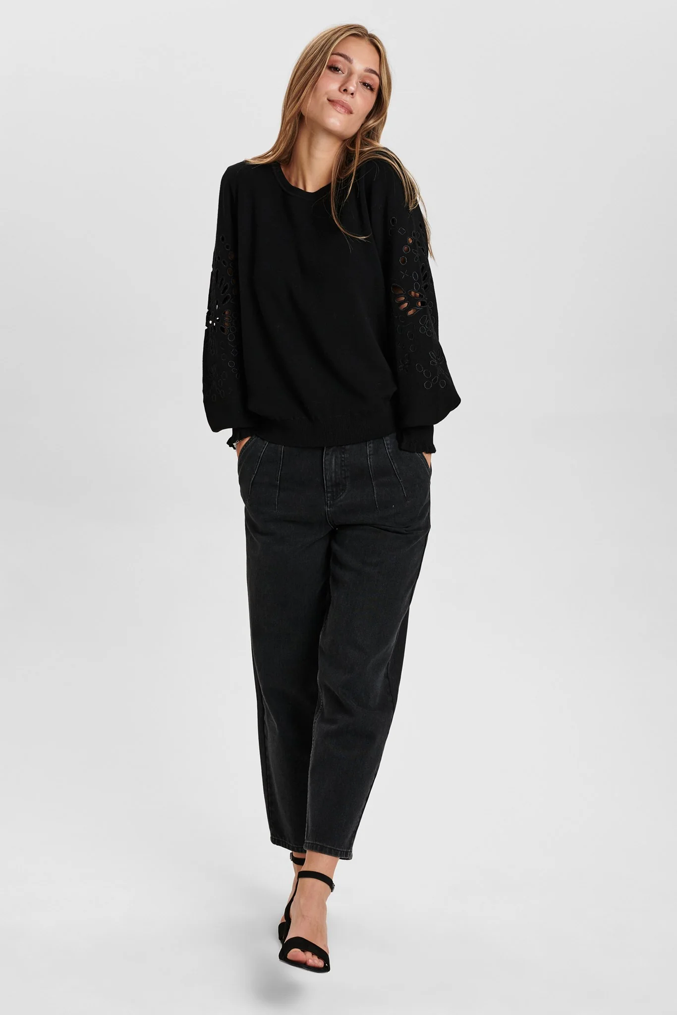 NUCHERILYN PULLOVER - Caviar - Image 3