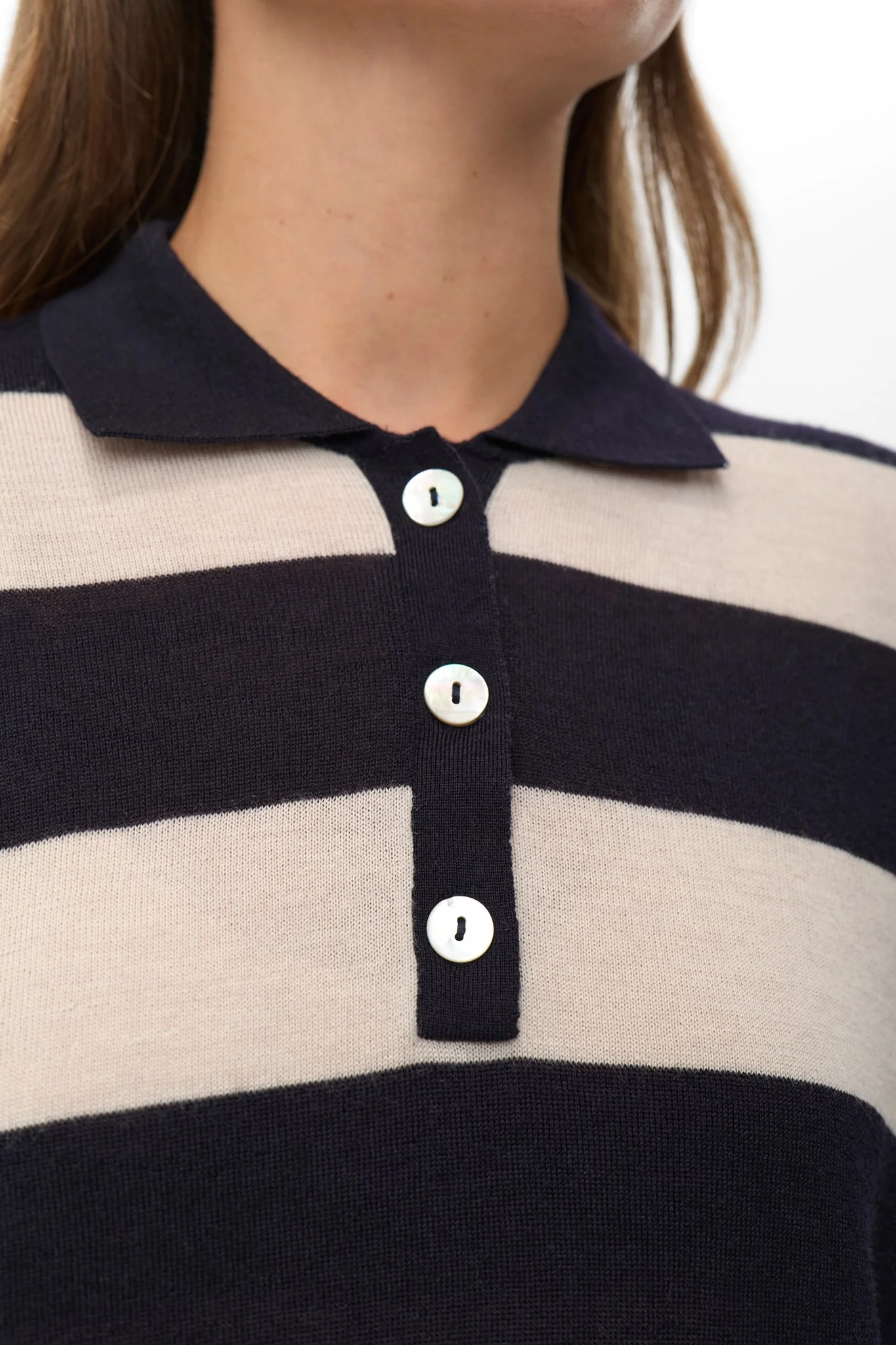 NUCHIA POLO - Dark Sapphire - Image 4