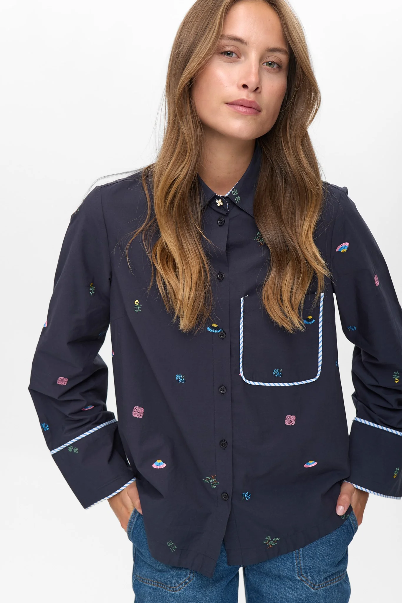 NUCHIRO BOXY SHIRT - Dark Sapphire - Image 6