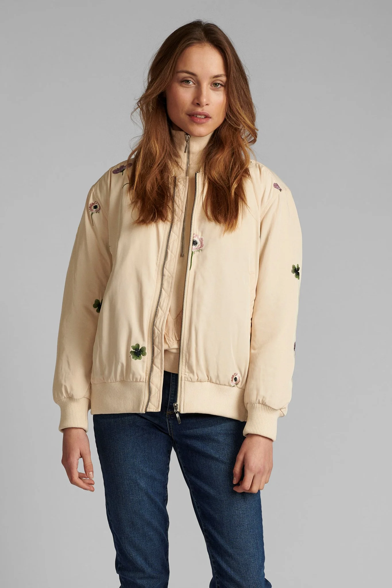 NUCHRISTEN BOMBER - Brazillian Sand