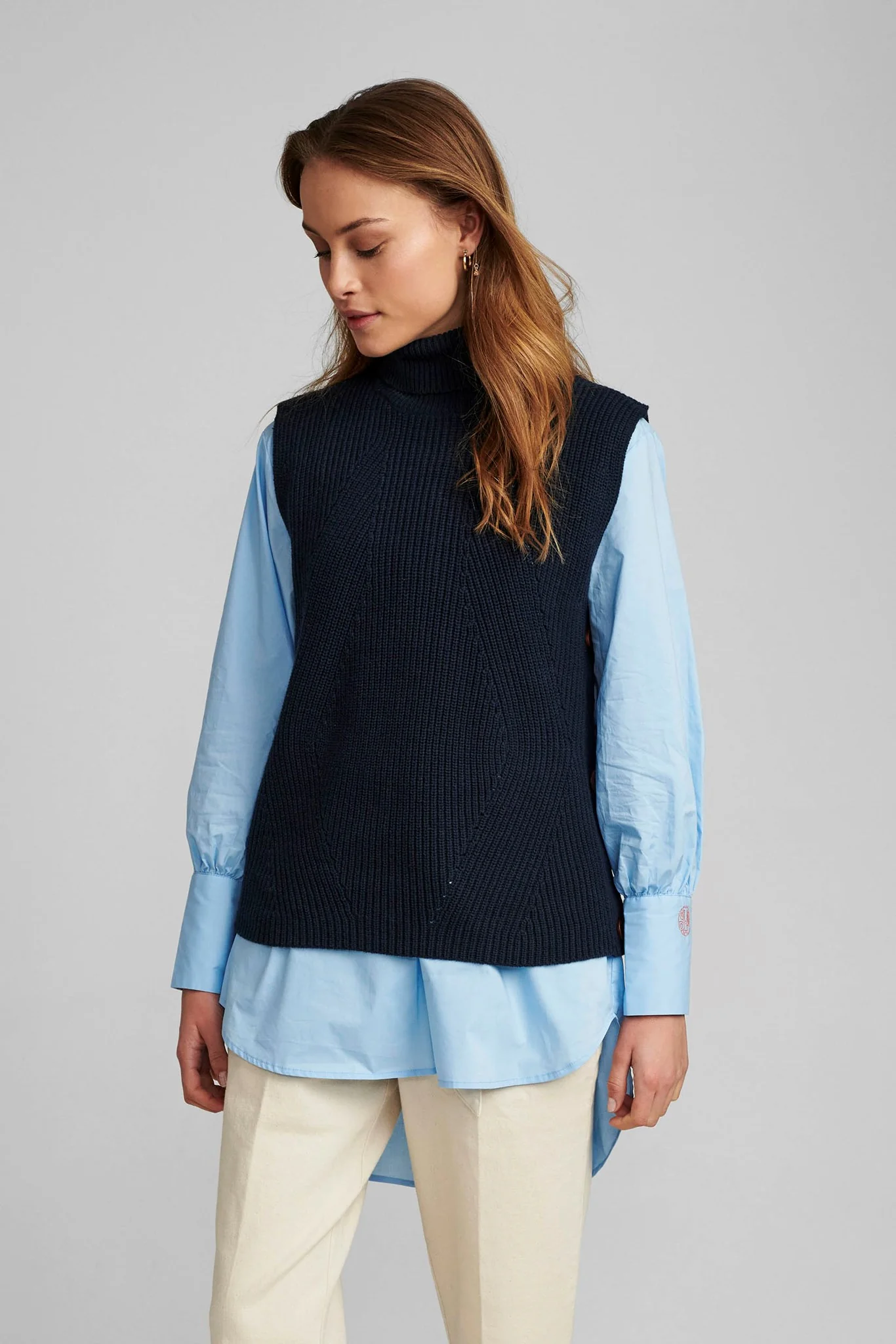 NUCIA VEST - Dark Sapphire
