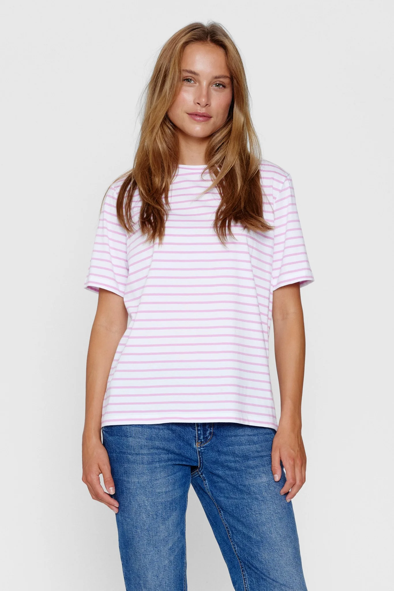 NUCILLAS TEE  - Fuchsia Pink