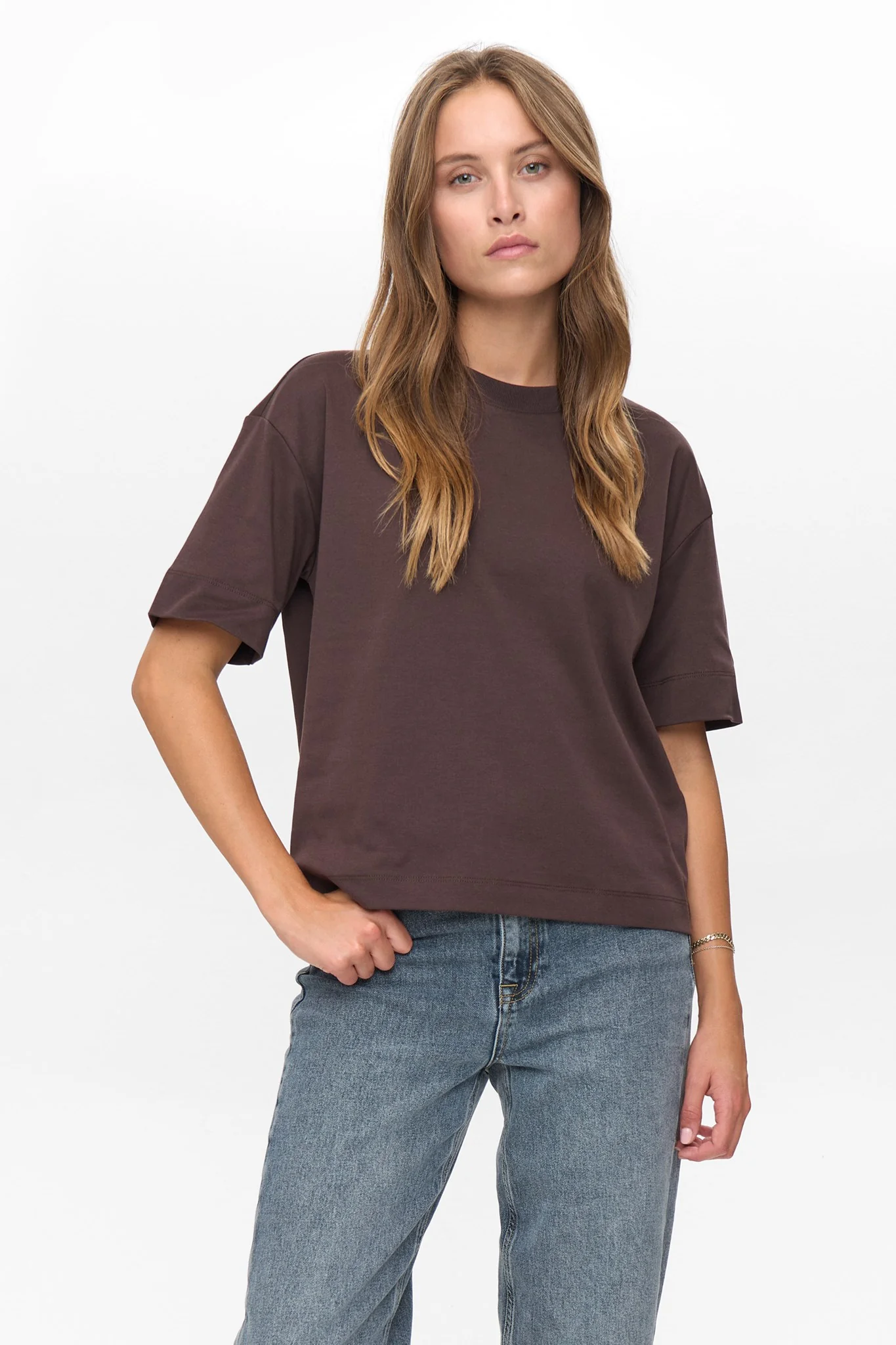 NUCIRRA T-SHIRT - Black Coffee