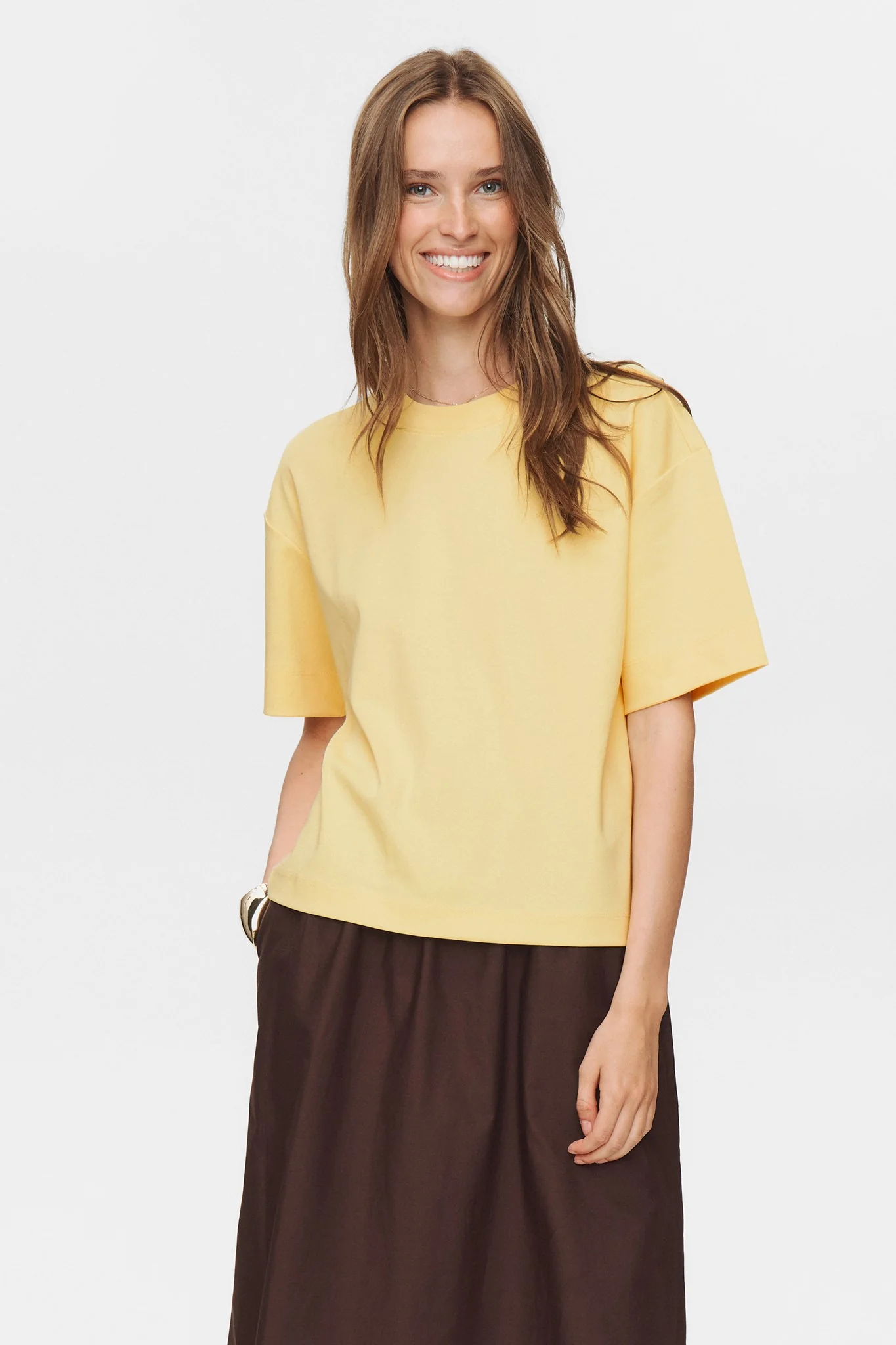NUCIRRA T-SHIRT - Golden Haze