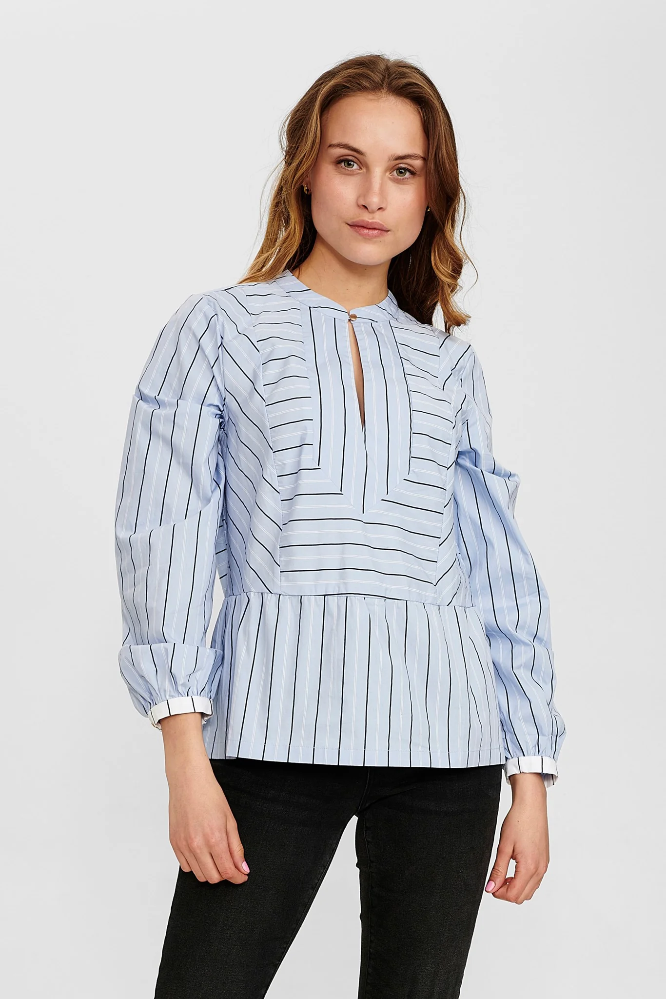 NUCLOVE BLOUSE - Cashmere Blue