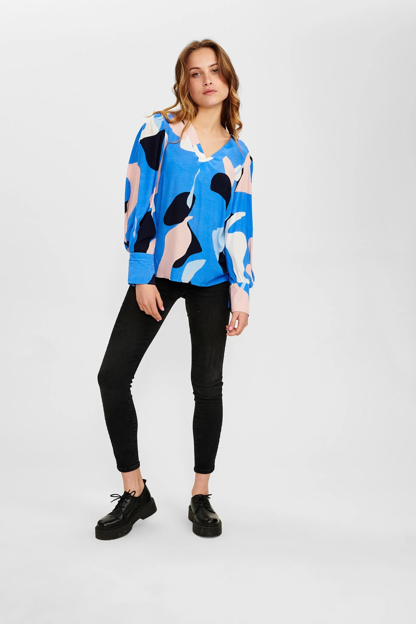 NUCORA BLOUSE - Ultramarine - Image 3