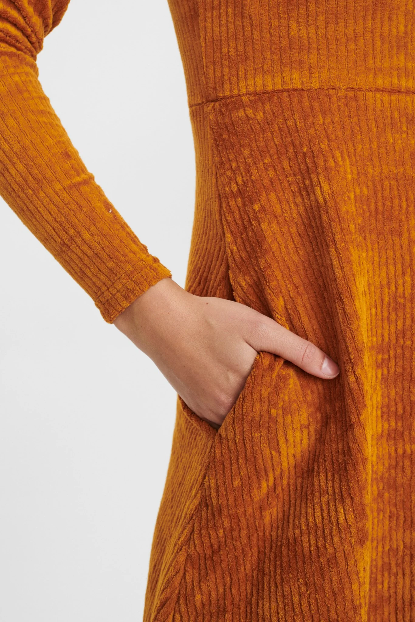 NUCORAZON DRESS - BF - Cathay Spice - Image 5