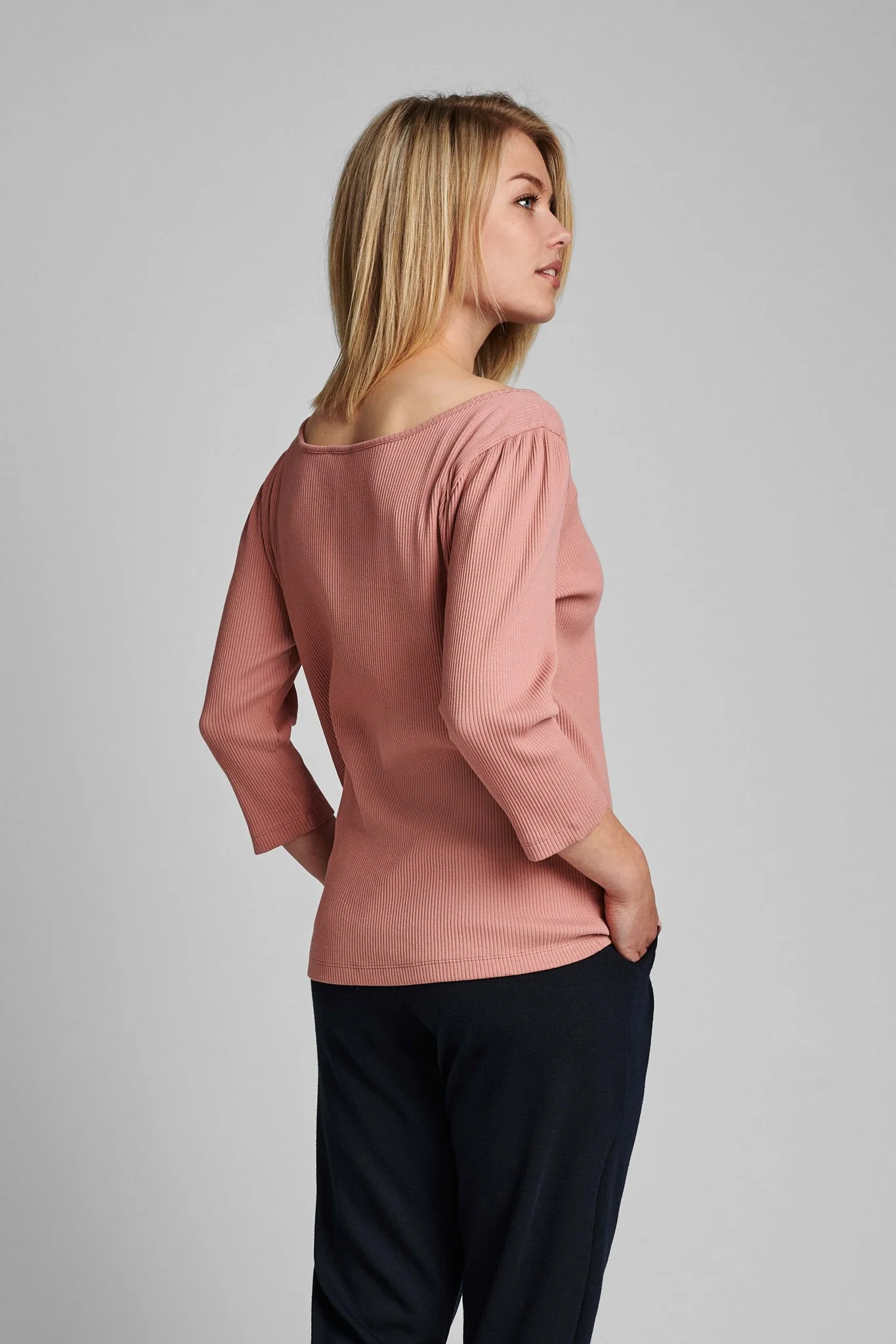 NUDARI T-SHIRT - NOOS - Ash Rose - Image 2