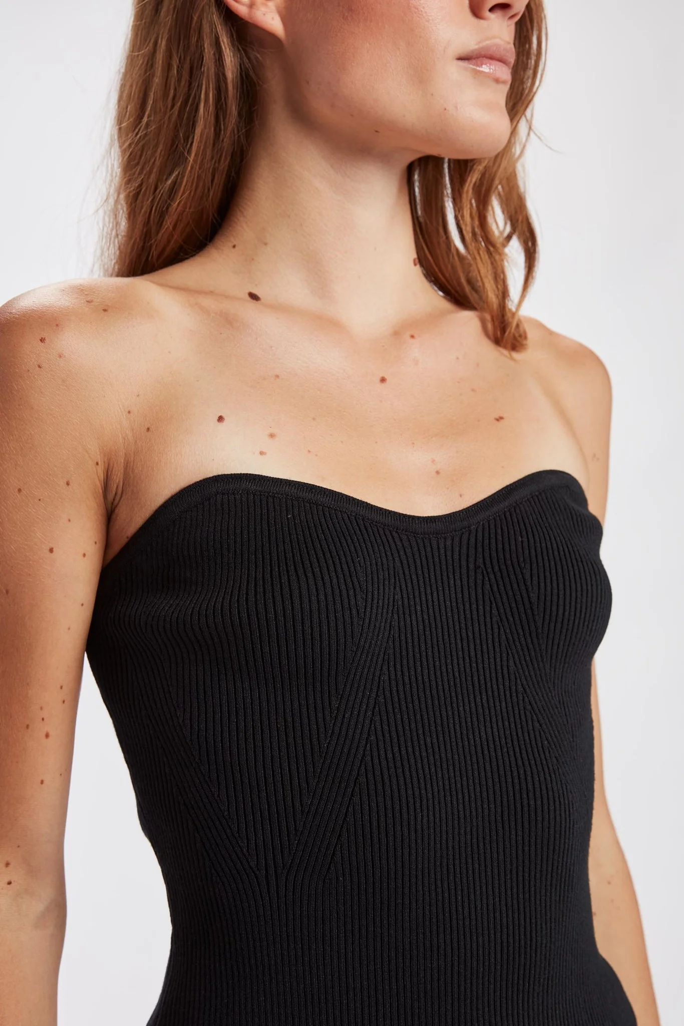 NUDARLA STRAPLESS TOP - Caviar - Image 4