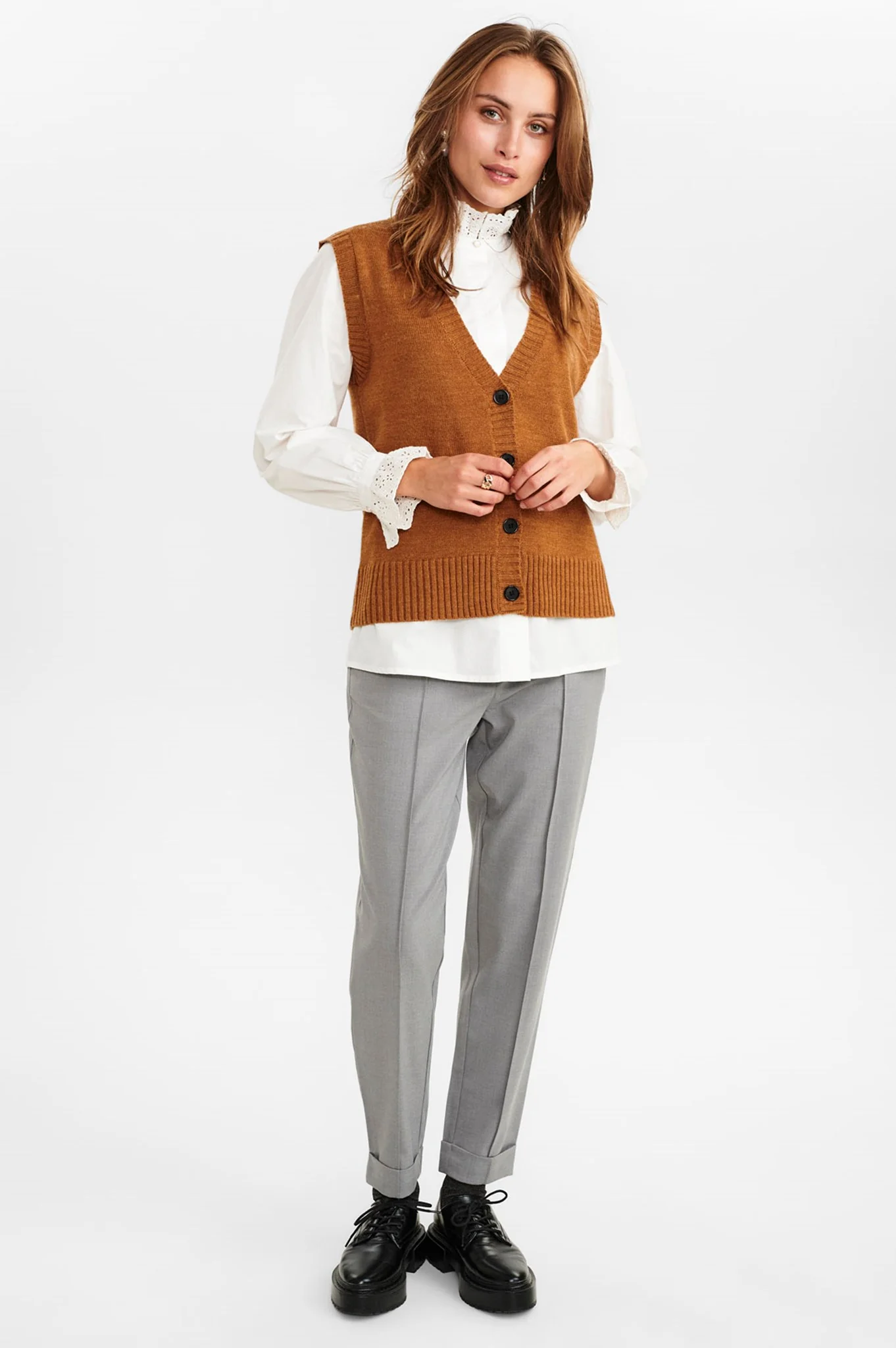 NUDARLENA VEST - NOOS - Cathay Spice - Image 3
