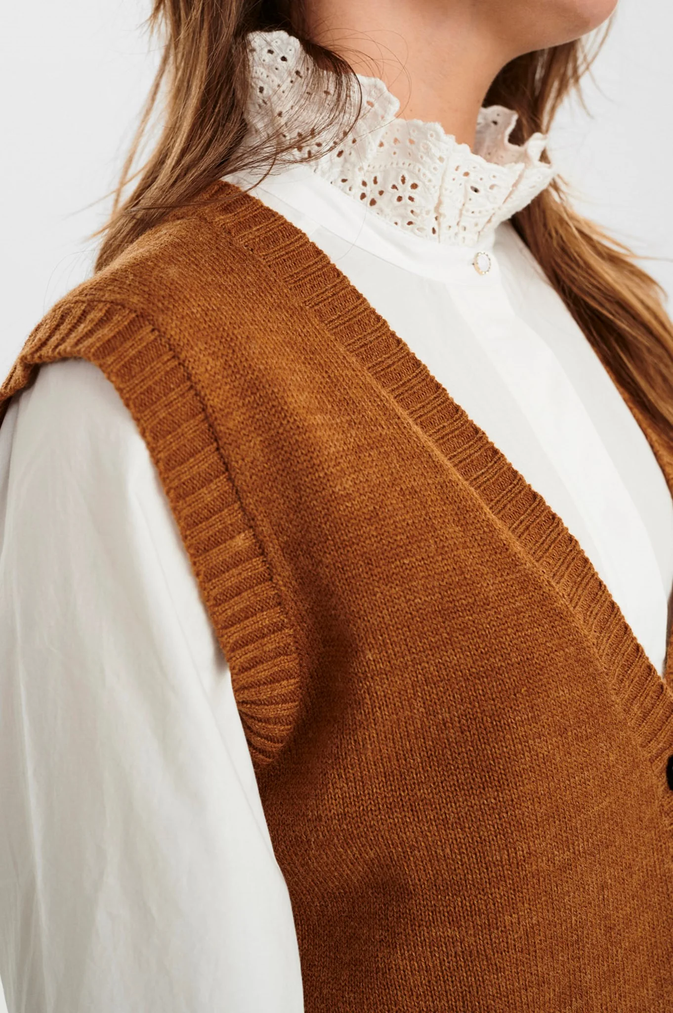NUDARLENA VEST - NOOS - Cathay Spice - Image 5