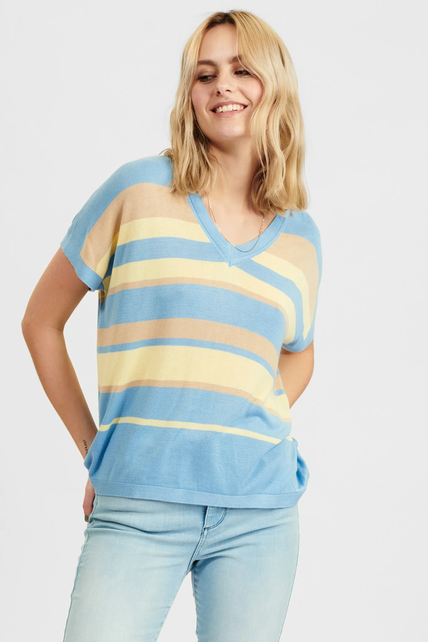 NUDARLENE V-NECK W/O LUREX - Della Robbia Blue