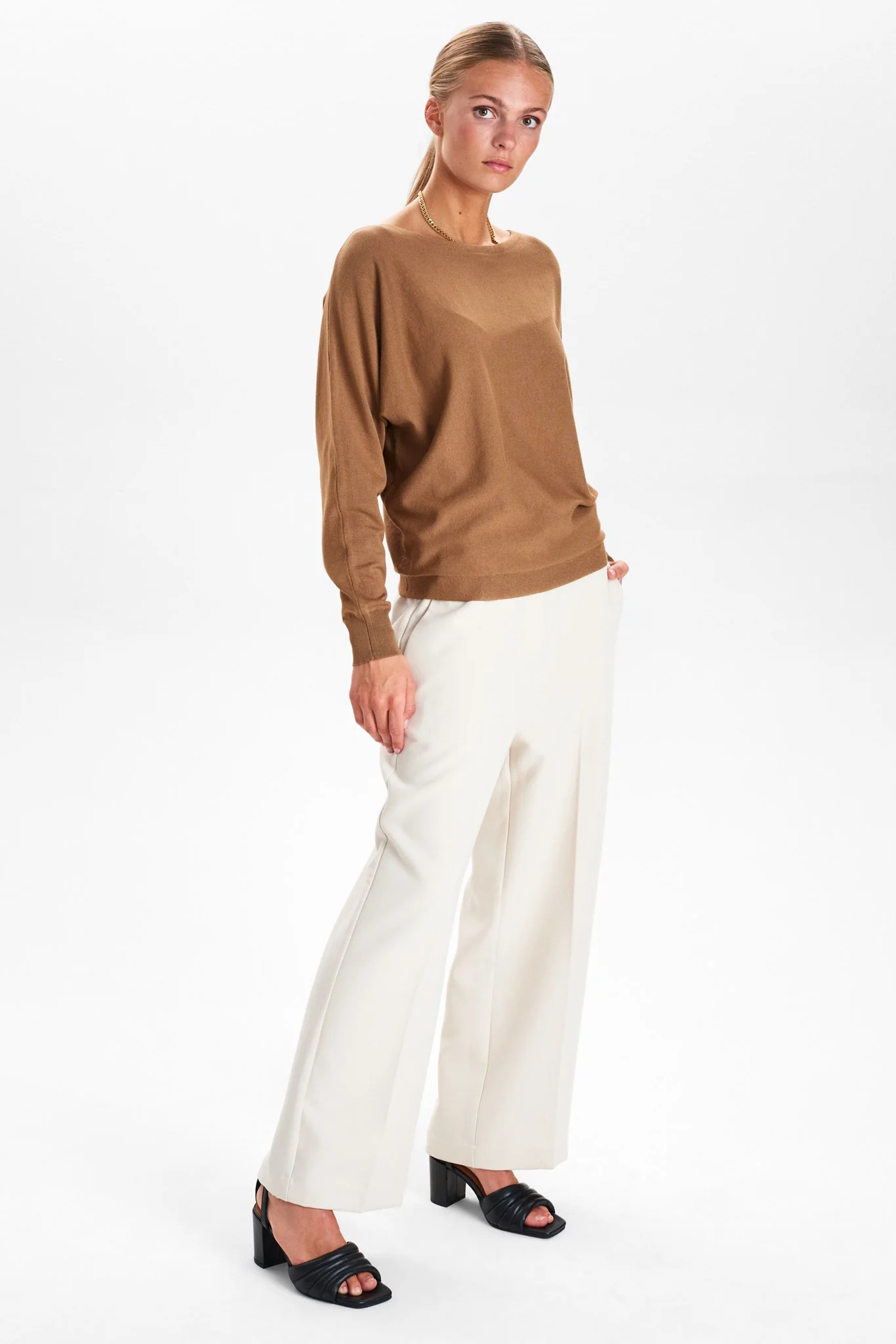 NUDAYA PULLOVER  - Otter - Image 3