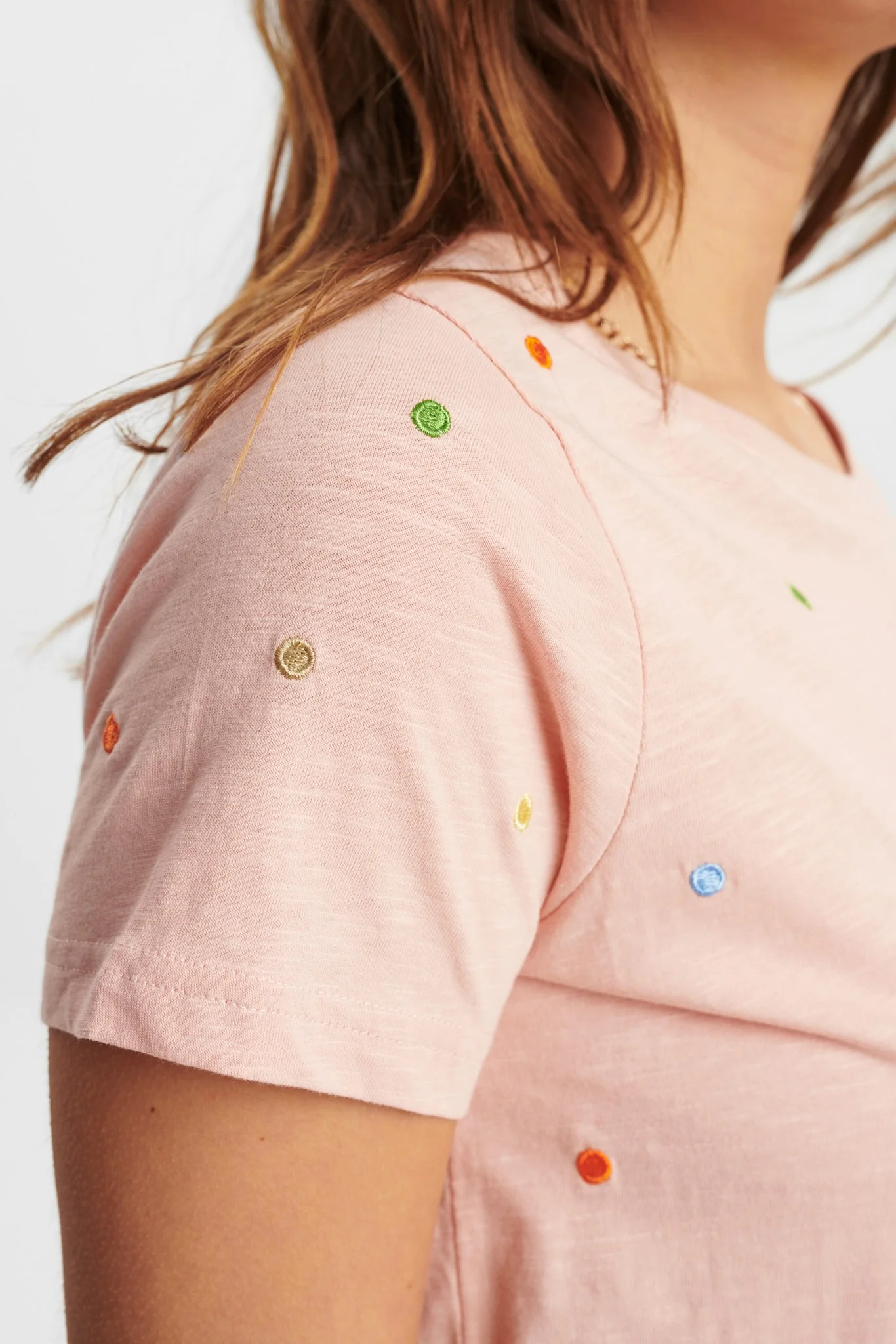 NUDREA TEE - Evening Sand - Image 5