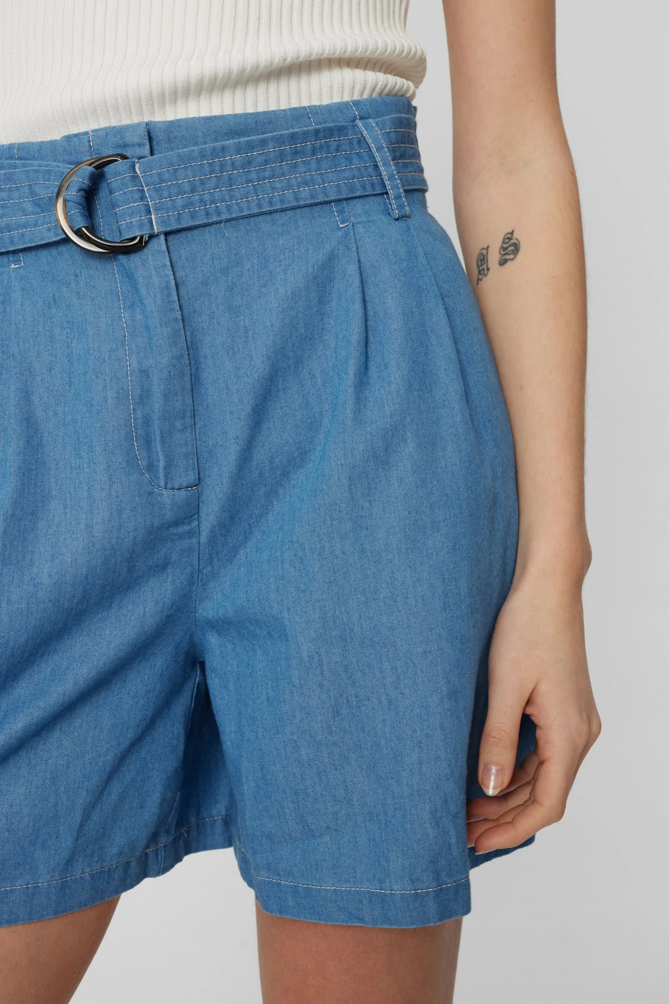NUDYLAN SHORTS - Medium Blue Denim - Image 4