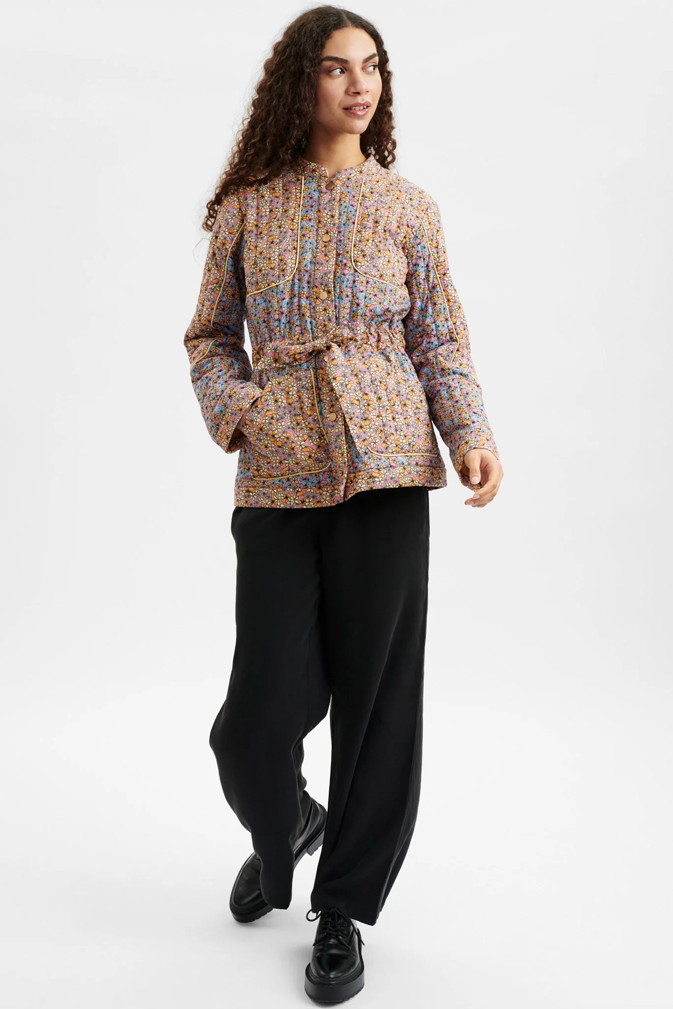 NUEAN JACKET - Della Robbia Blue - Image 3