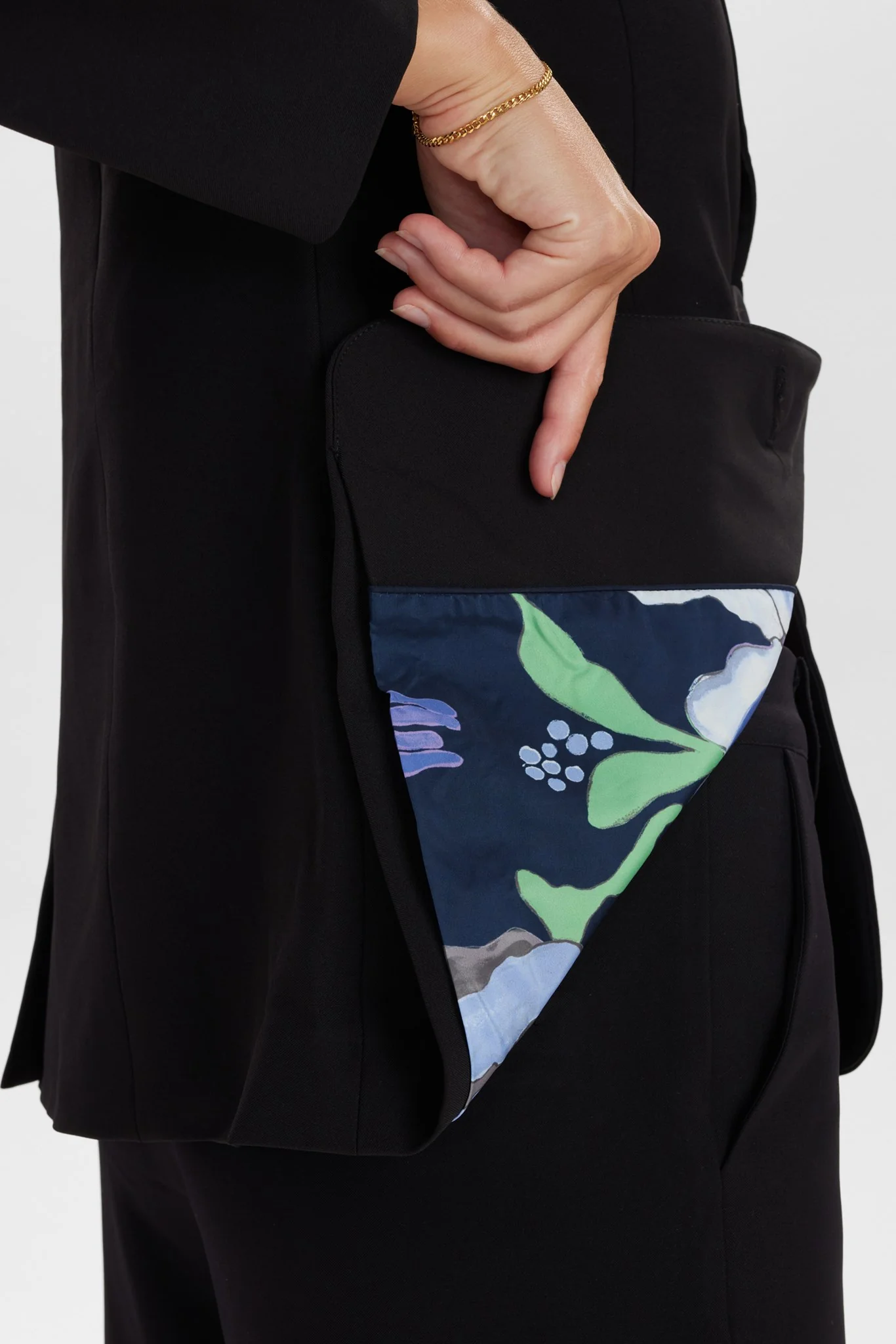 NUEAZELINA BLAZER - Caviar - Image 5