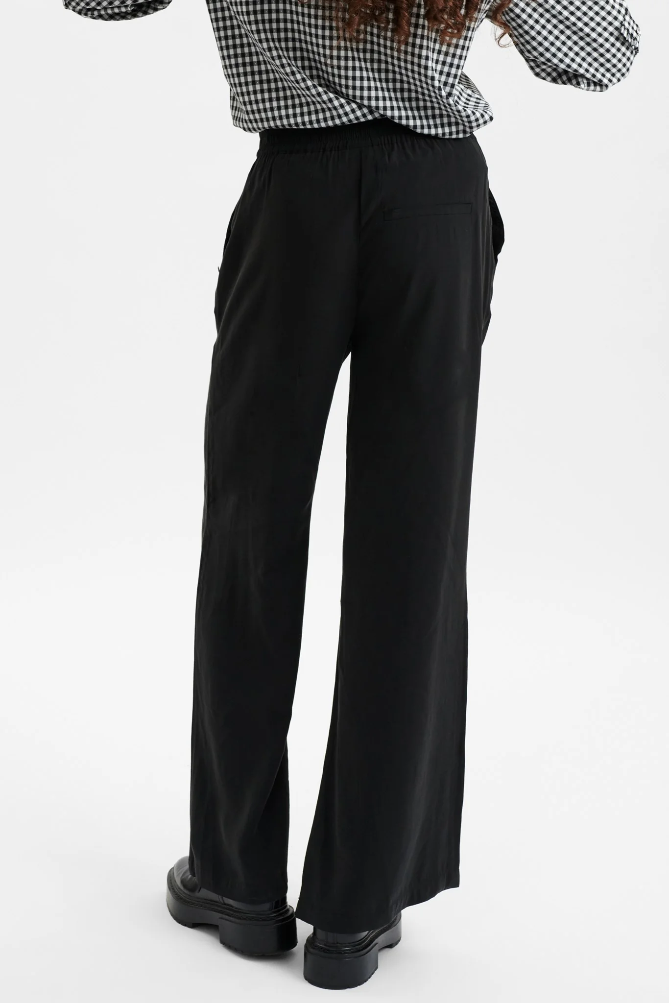 NUECEM PANT - Caviar - Image 2