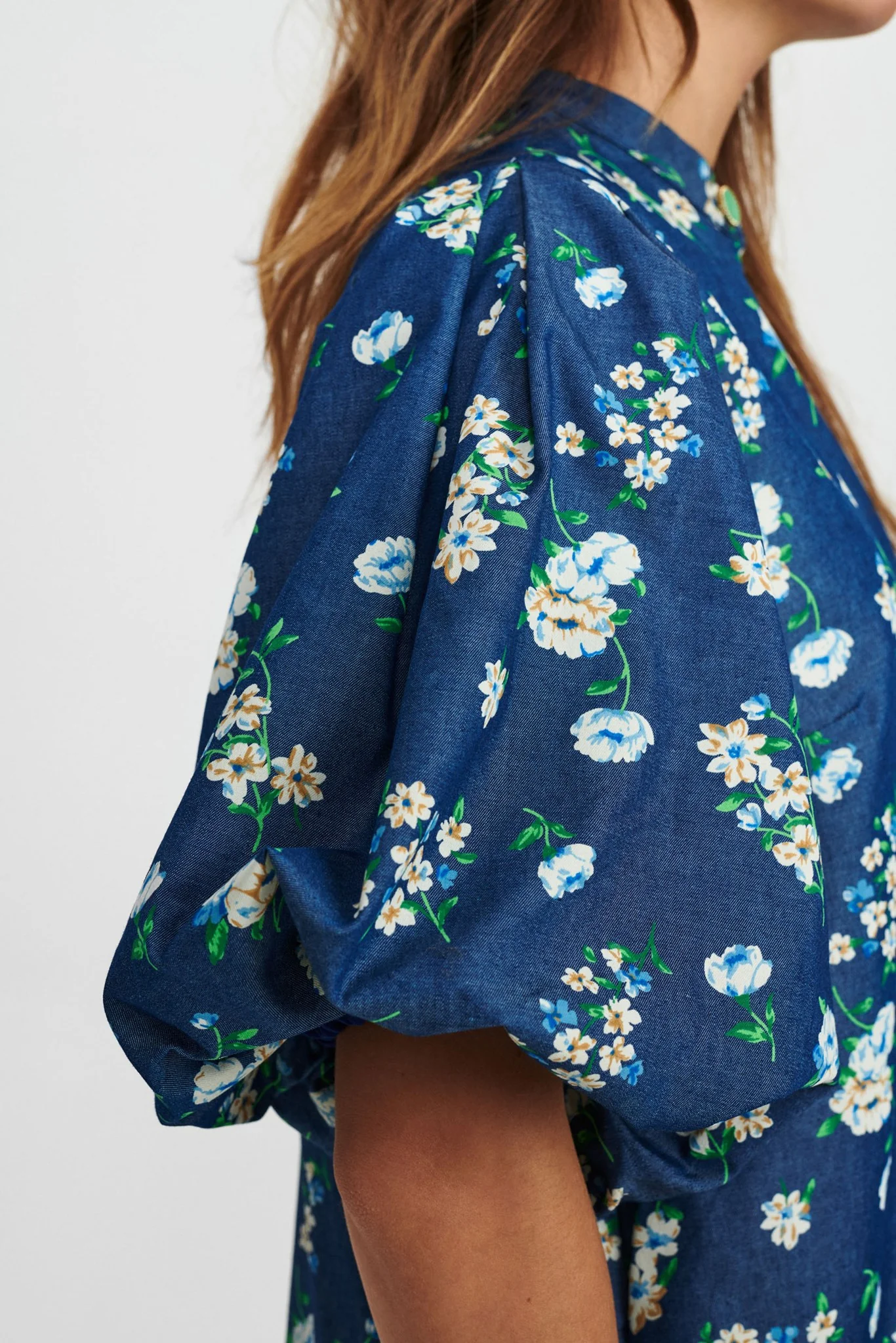 NUEDELLE DRESS - Medium Blue Denim - Image 5