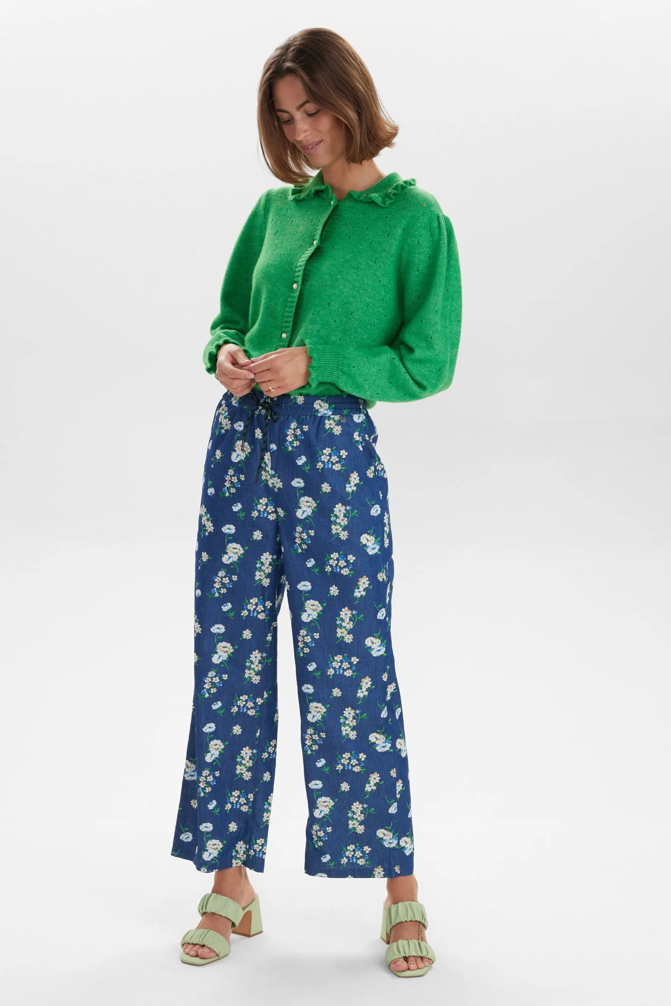 NUEDELLE PANT W/O RUFFLE - Medium Blue Denim - Image 3