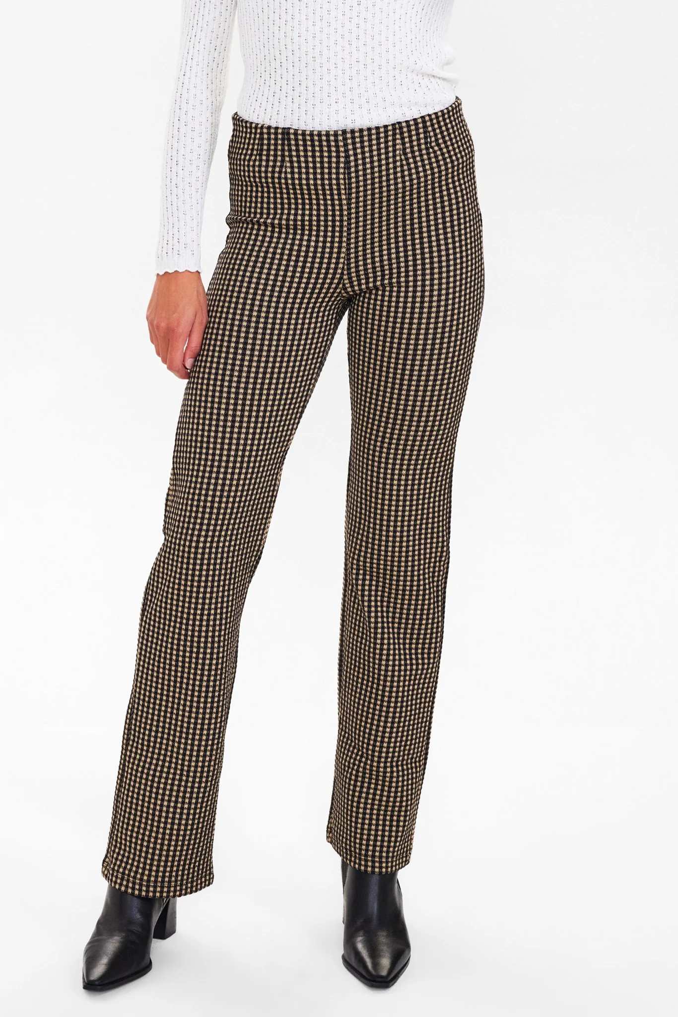 NUEKKOS PANTS - Caviar