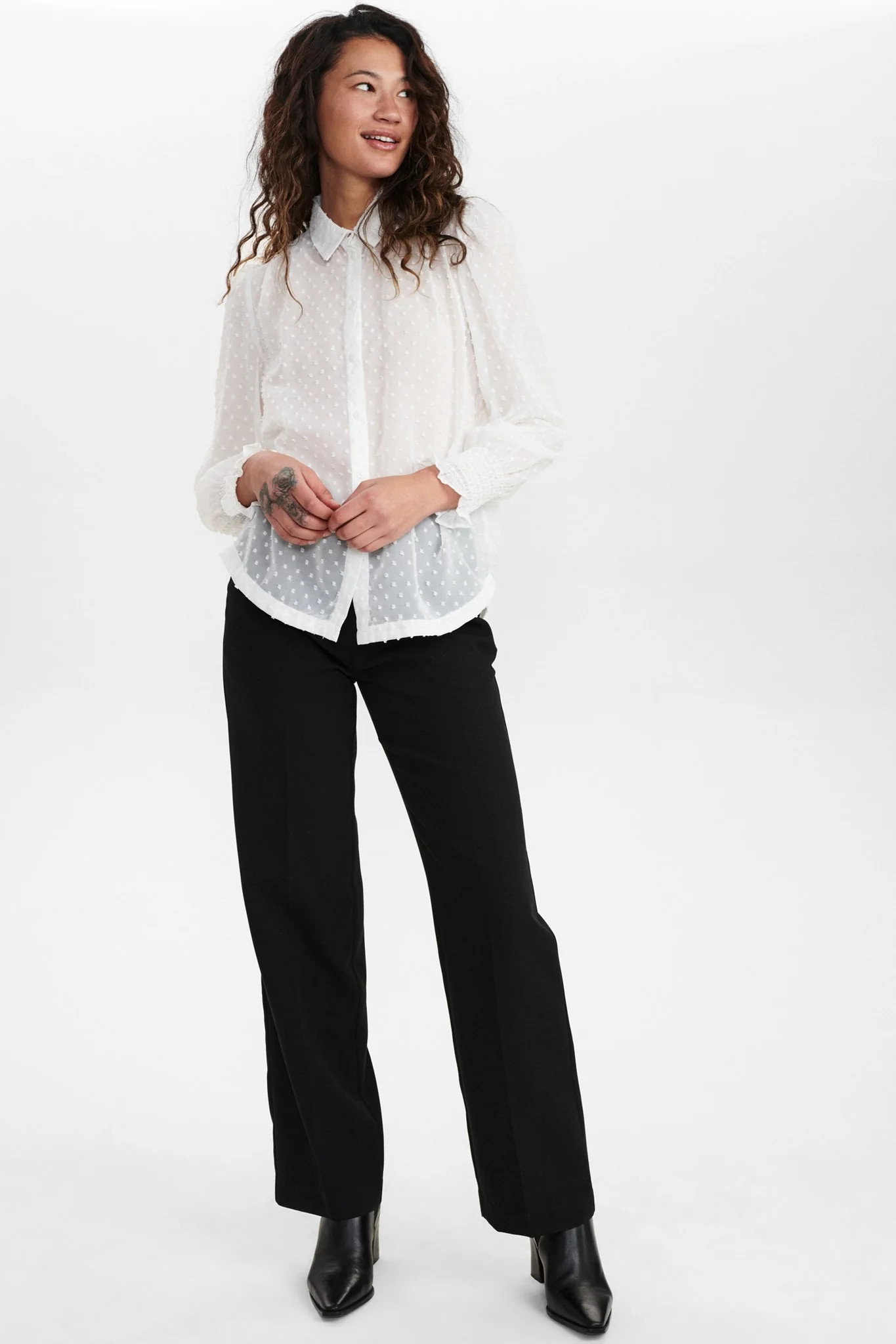 NUELINORA SHIRT - Cloud Dancer - Image 3