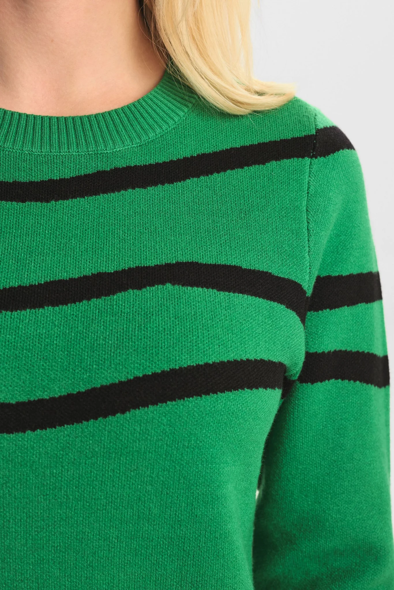 NUELITA DRESS - Leprechaun - Image 4