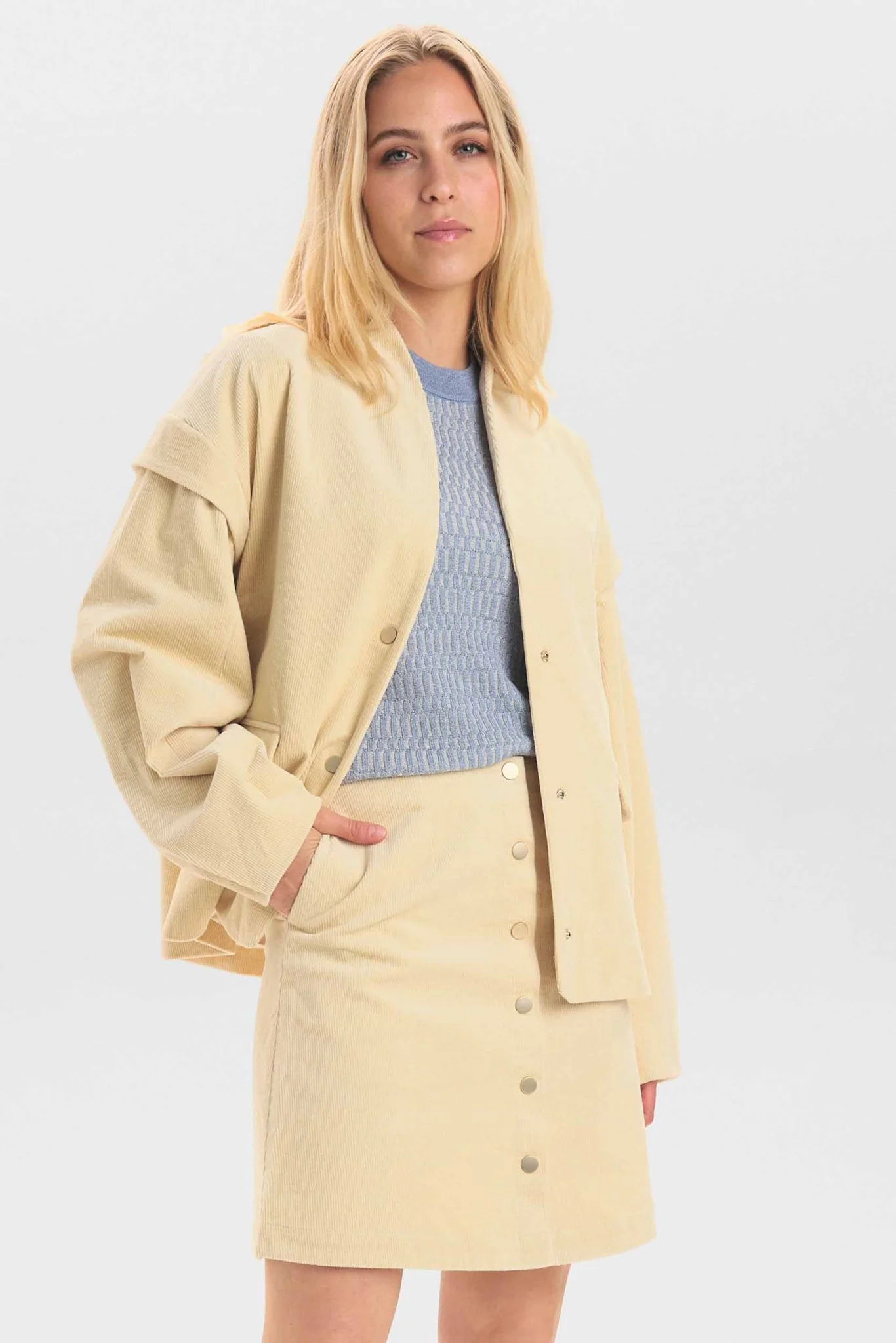 NUELIVA BLAZER - Birch