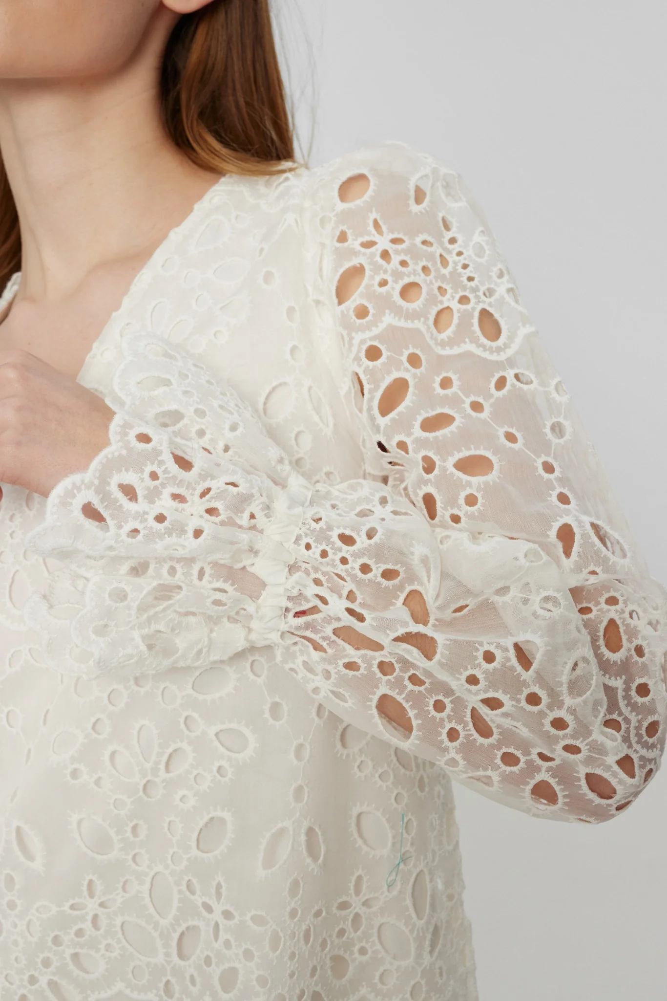 NUELIZA DRESS - Cloud Dancer - Image 4