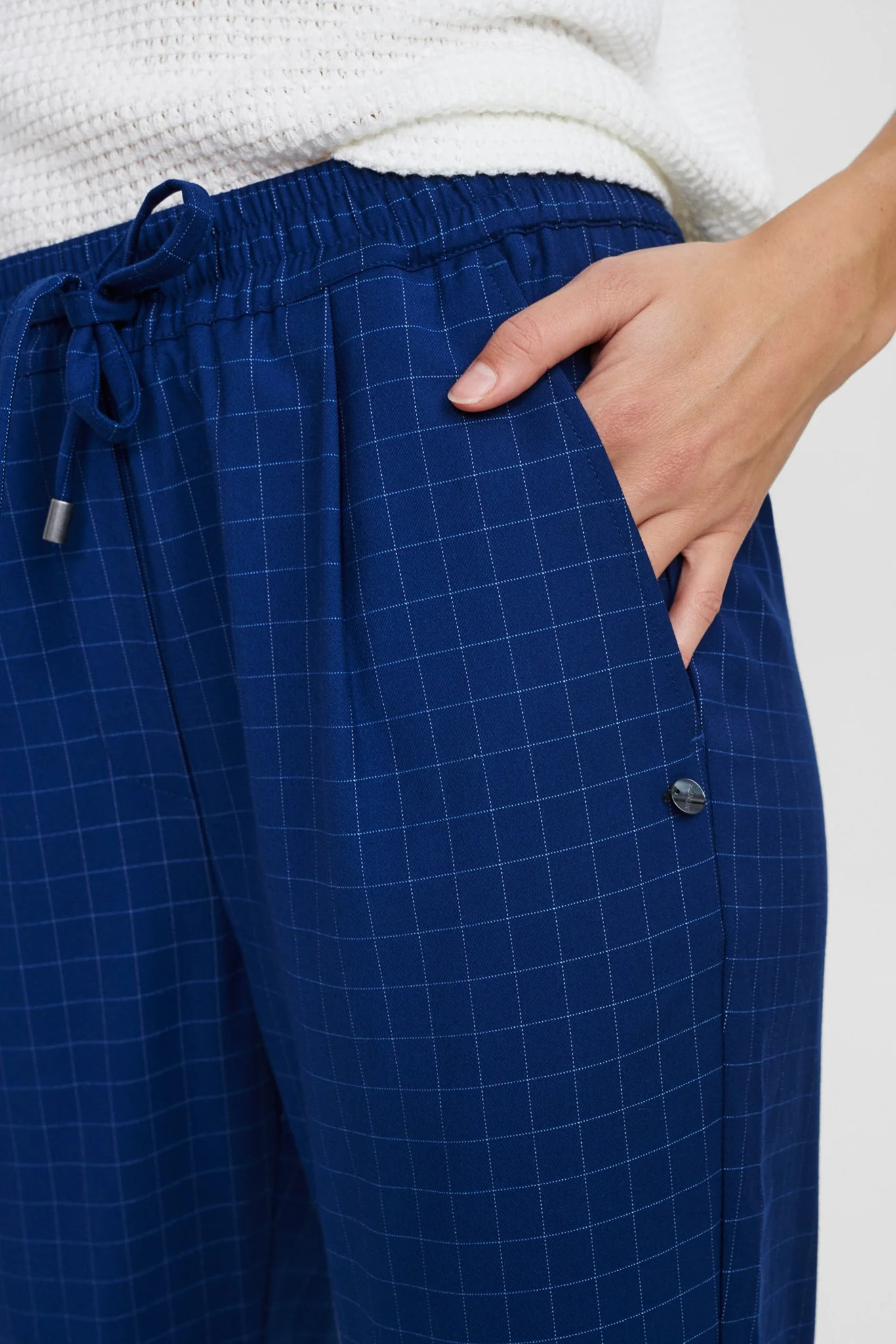 NUELIZABETH PANT - Estate Blue - Image 4