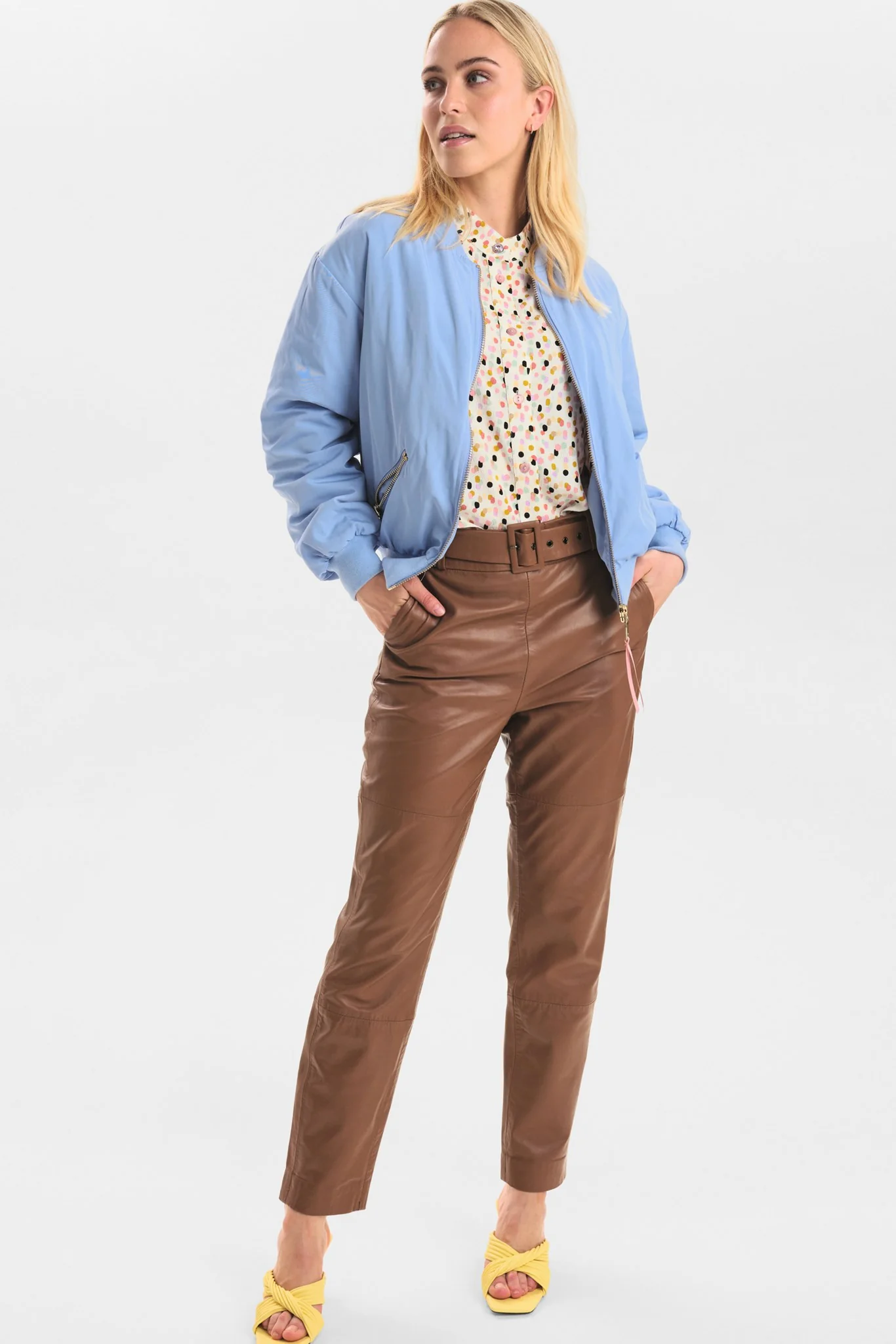 NUELLANORA JACKET - Bel Air Blue - Image 3