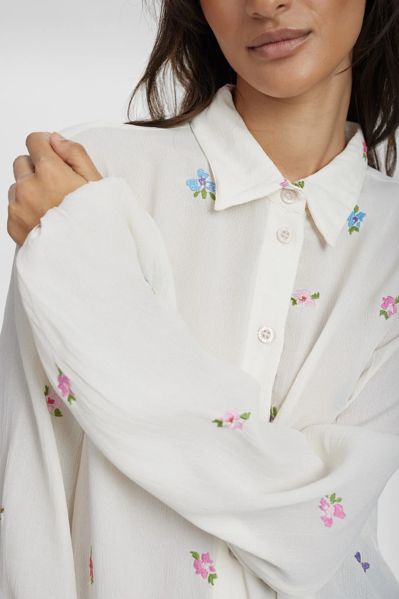NUERIKA SHIRT - Pristine - Image 5