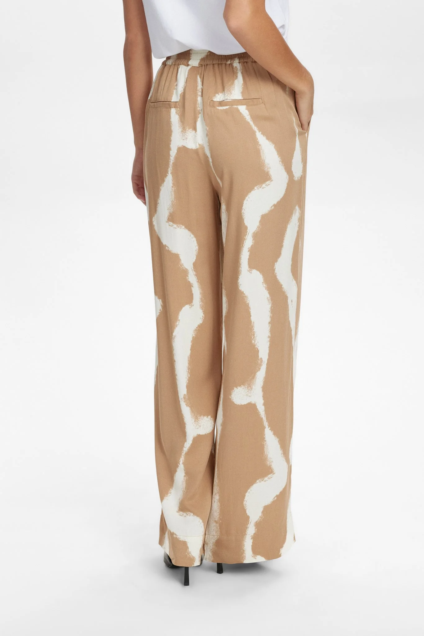NUESTELLE PANTS - Tannin - Image 2
