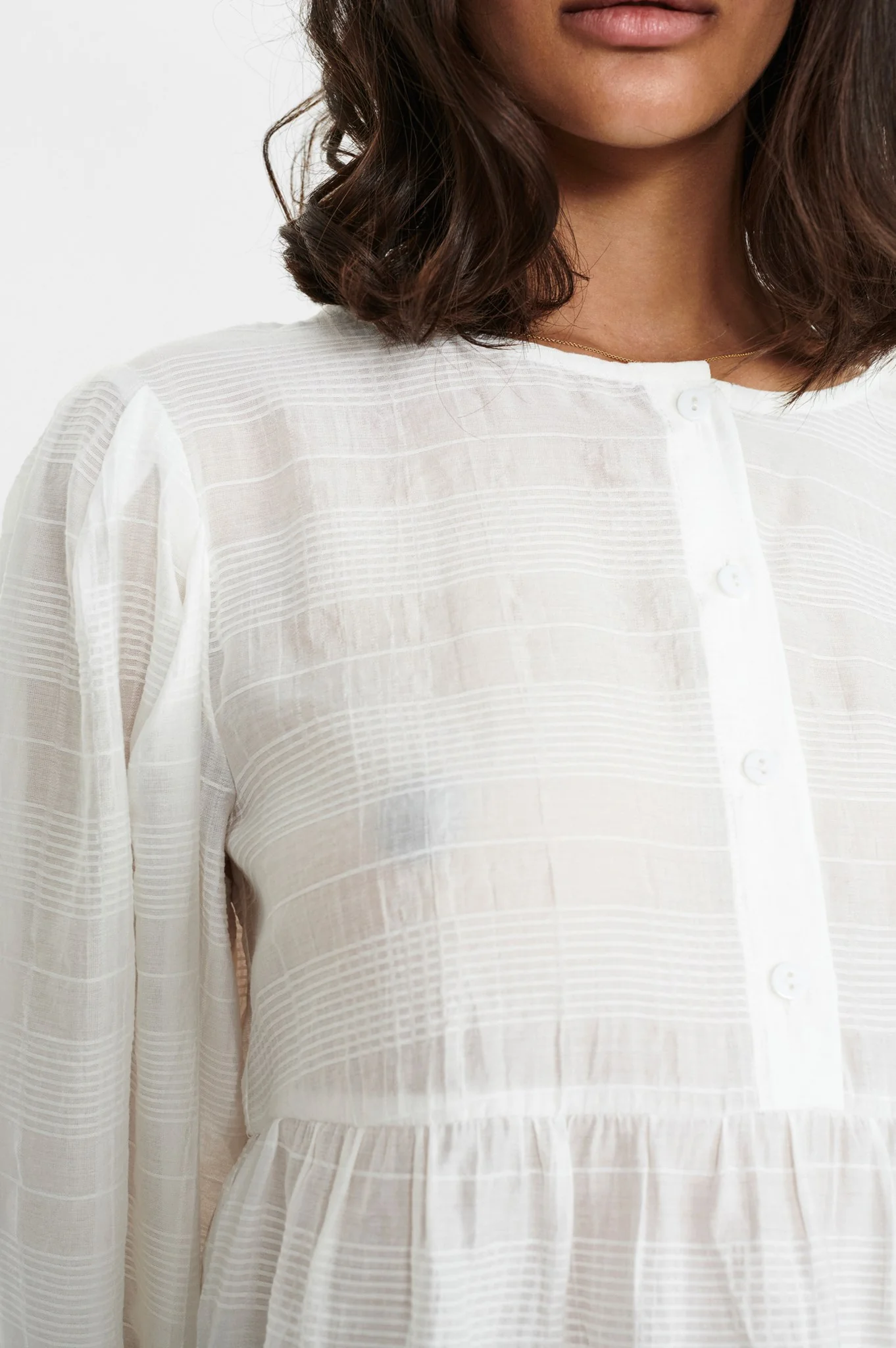 NUESTER  SHIRT - Cloud Dancer - Image 4