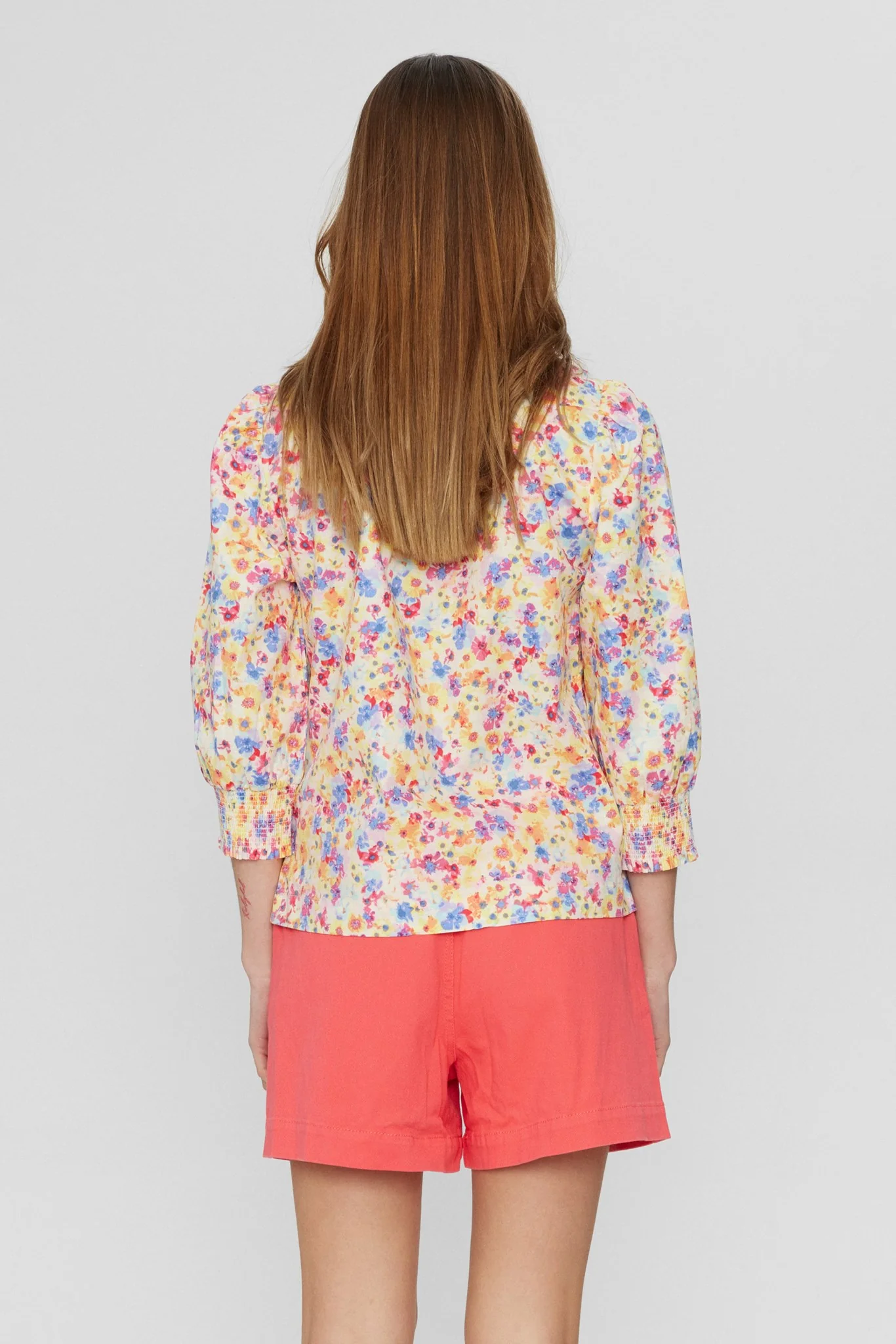 NUESTI SHIRT - Limelight - Image 2