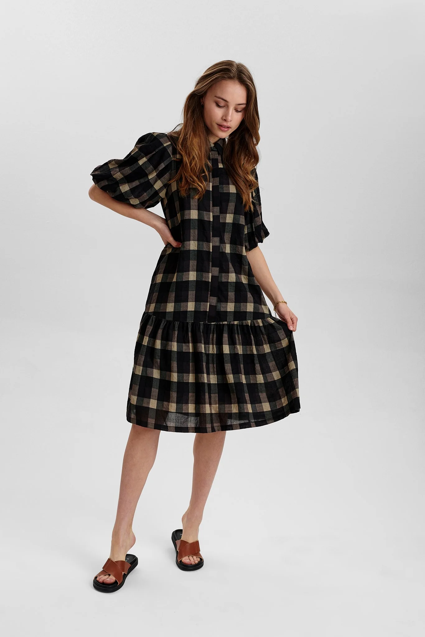 NUFIONA DRESS - Caviar