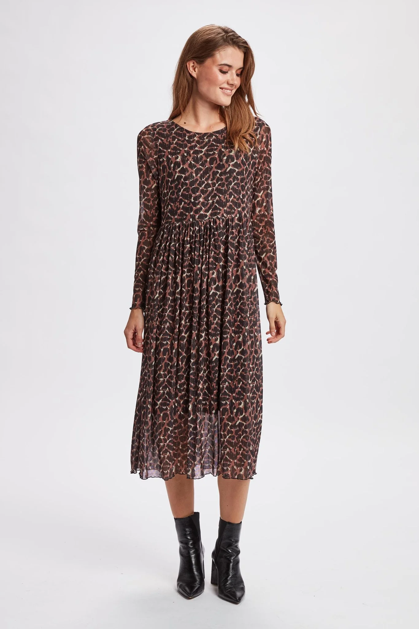 NUFREJA LEO DRESS - Nutmeg