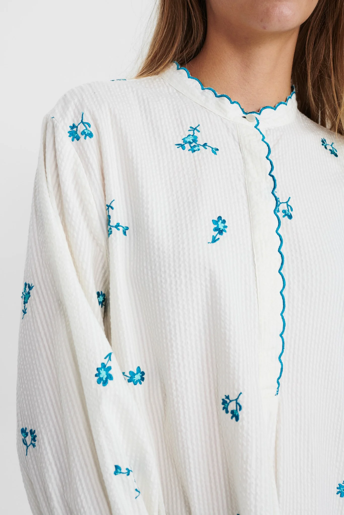 NUFRIDA DRESS - Cloud Dancer - Image 4