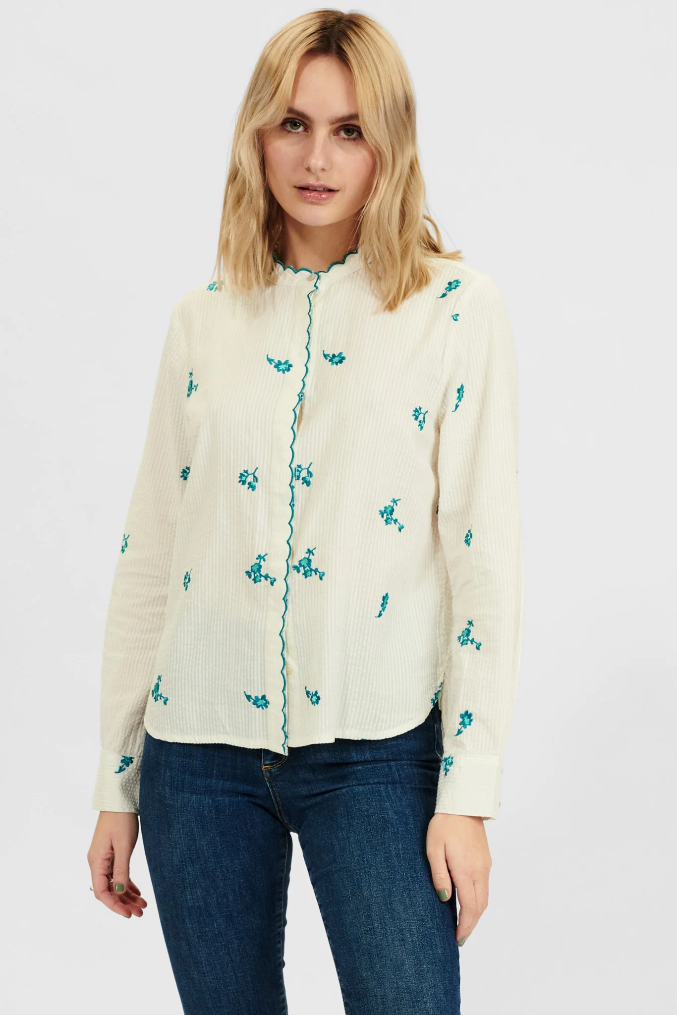 NUFRIDA SHIRT - Cloud Dancer
