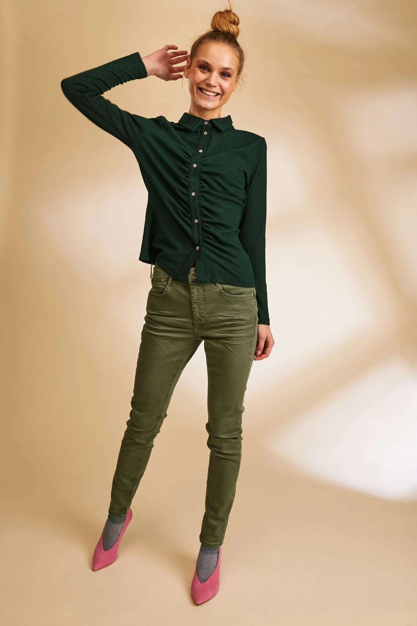 NUGATHER JERSEY BLOUSE - Kelly Green - Image 3